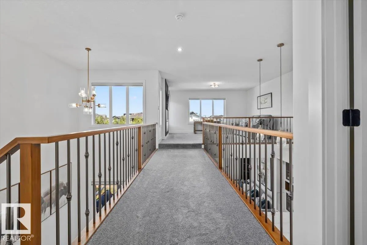 67 MEADOWGROVE Lane