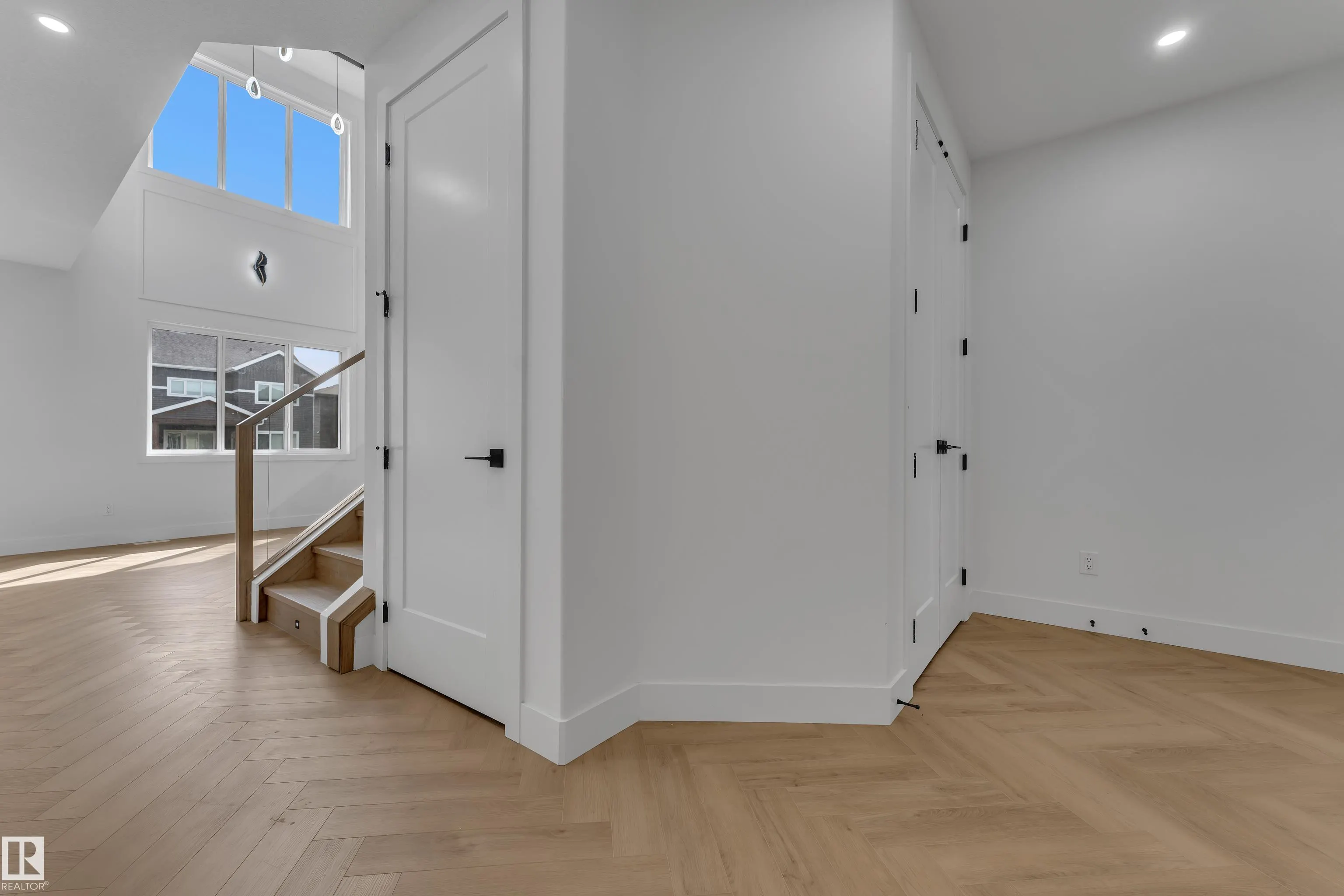 204 Linden Loop