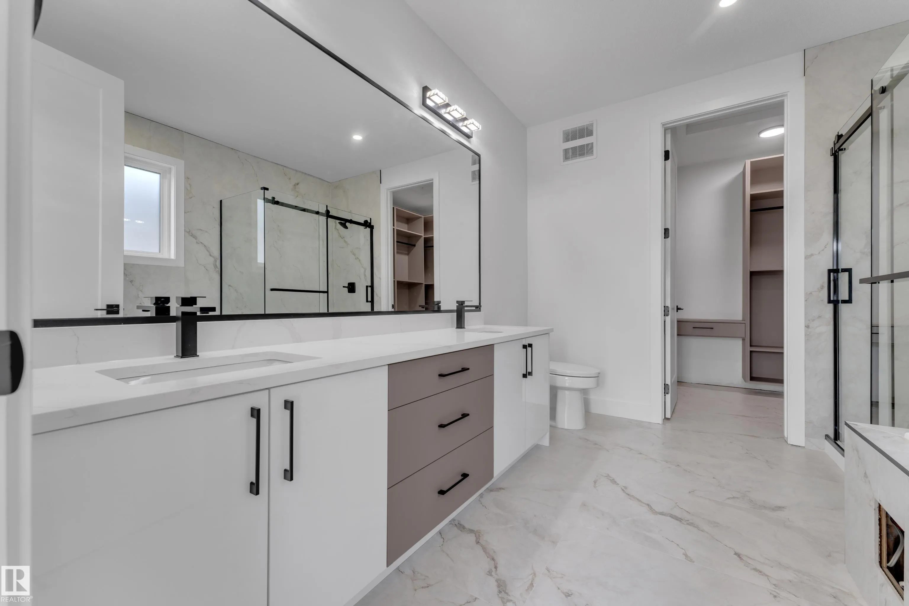 204 Linden Loop