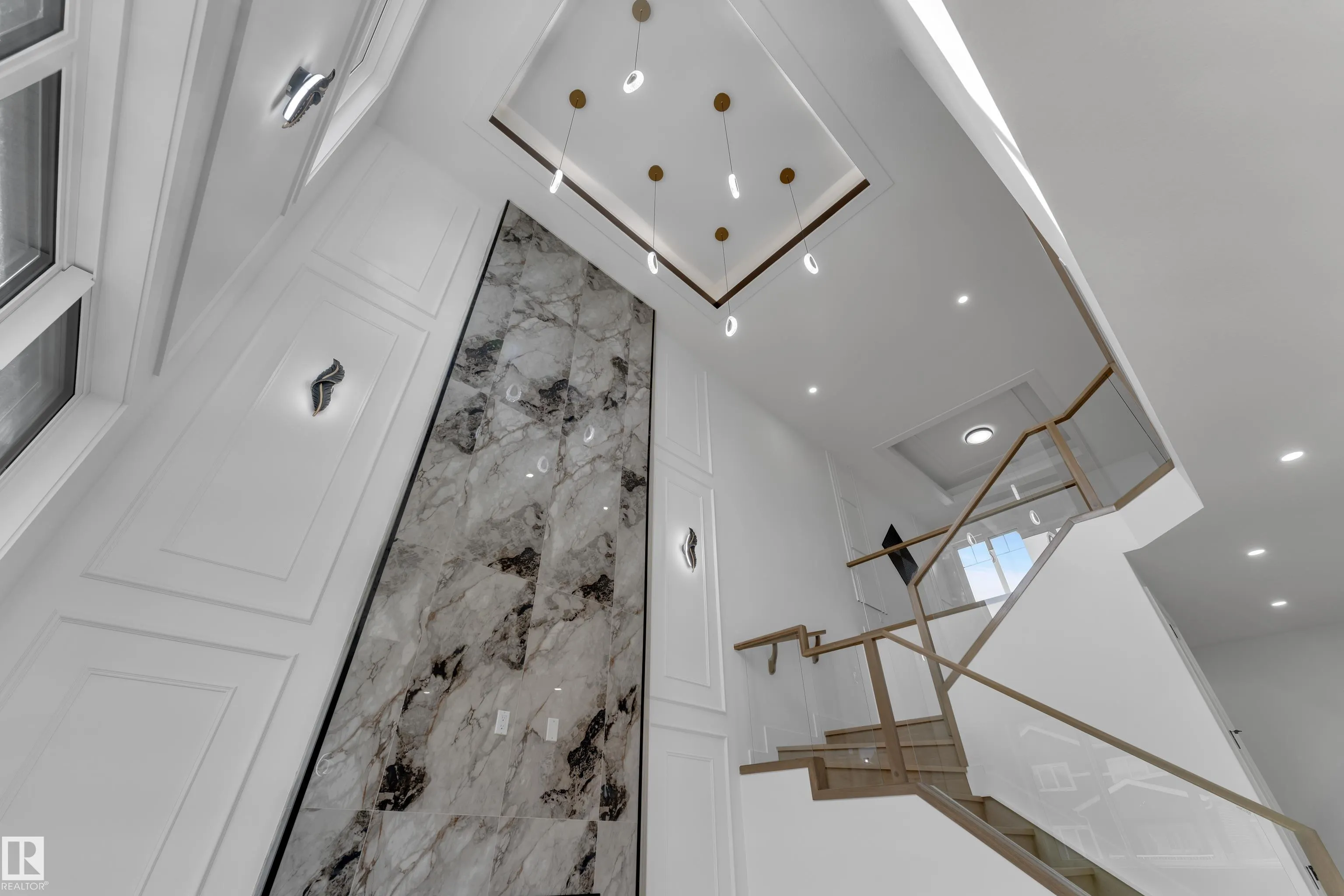 204 Linden Loop