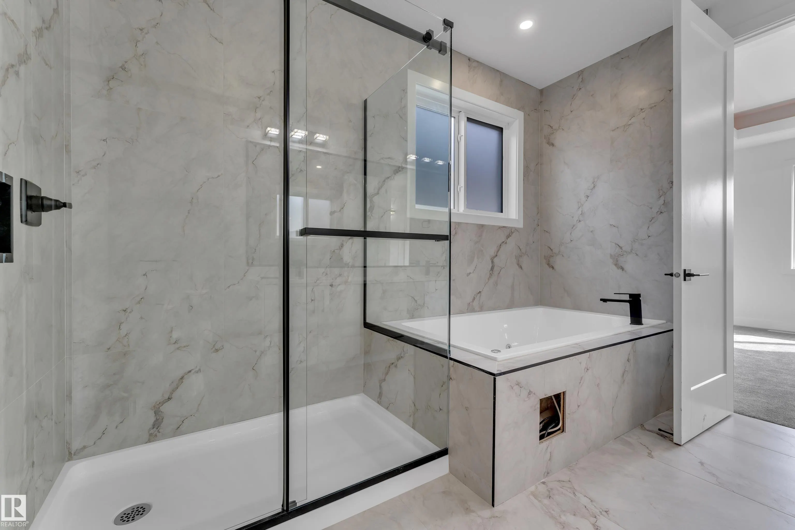 204 Linden Loop