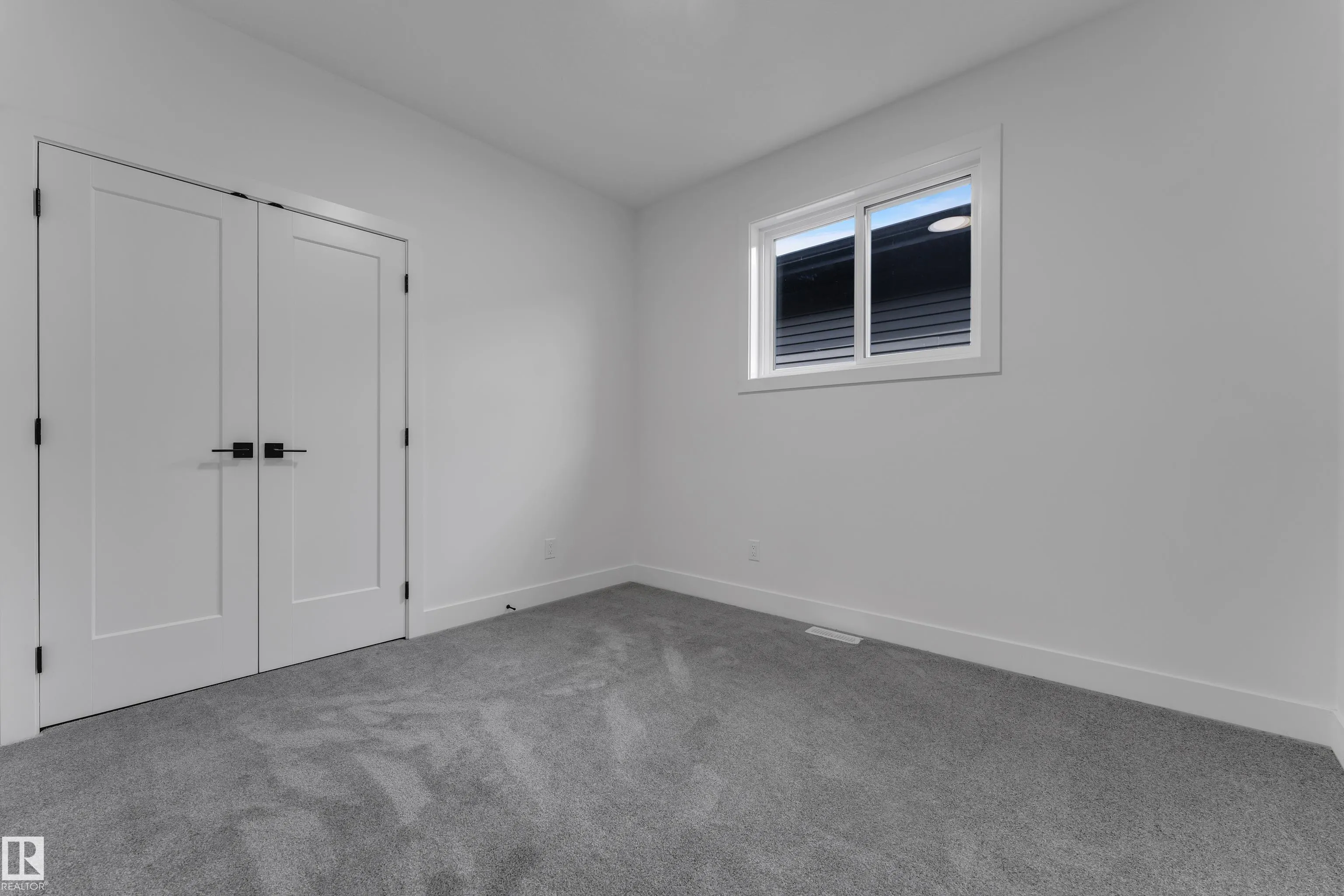 204 Linden Loop