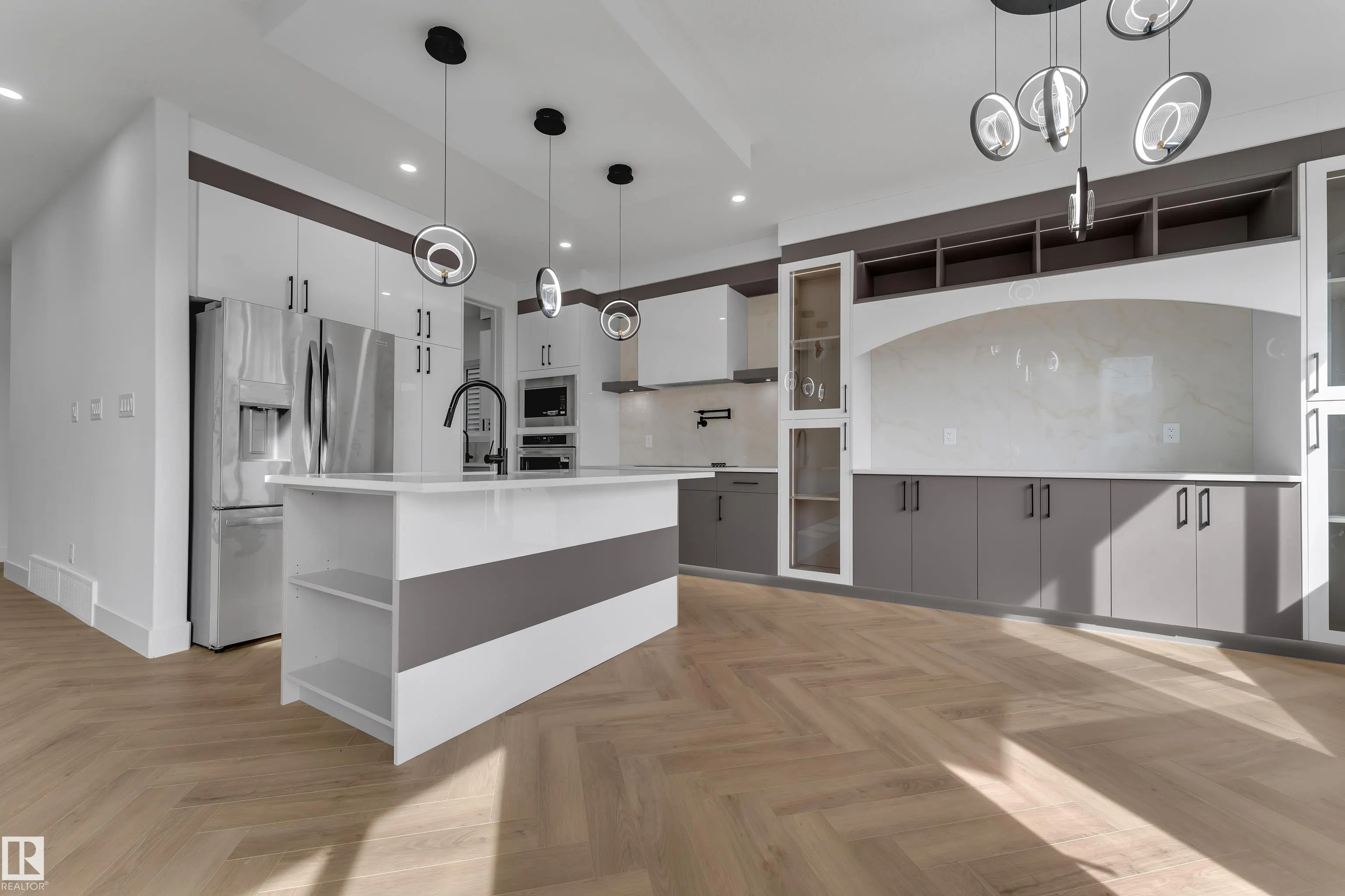 204 Linden Loop