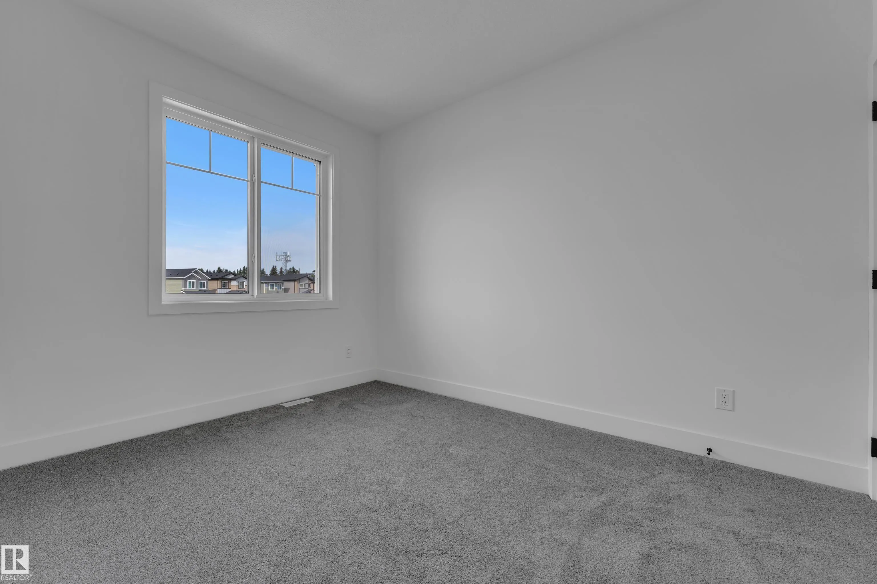 204 Linden Loop