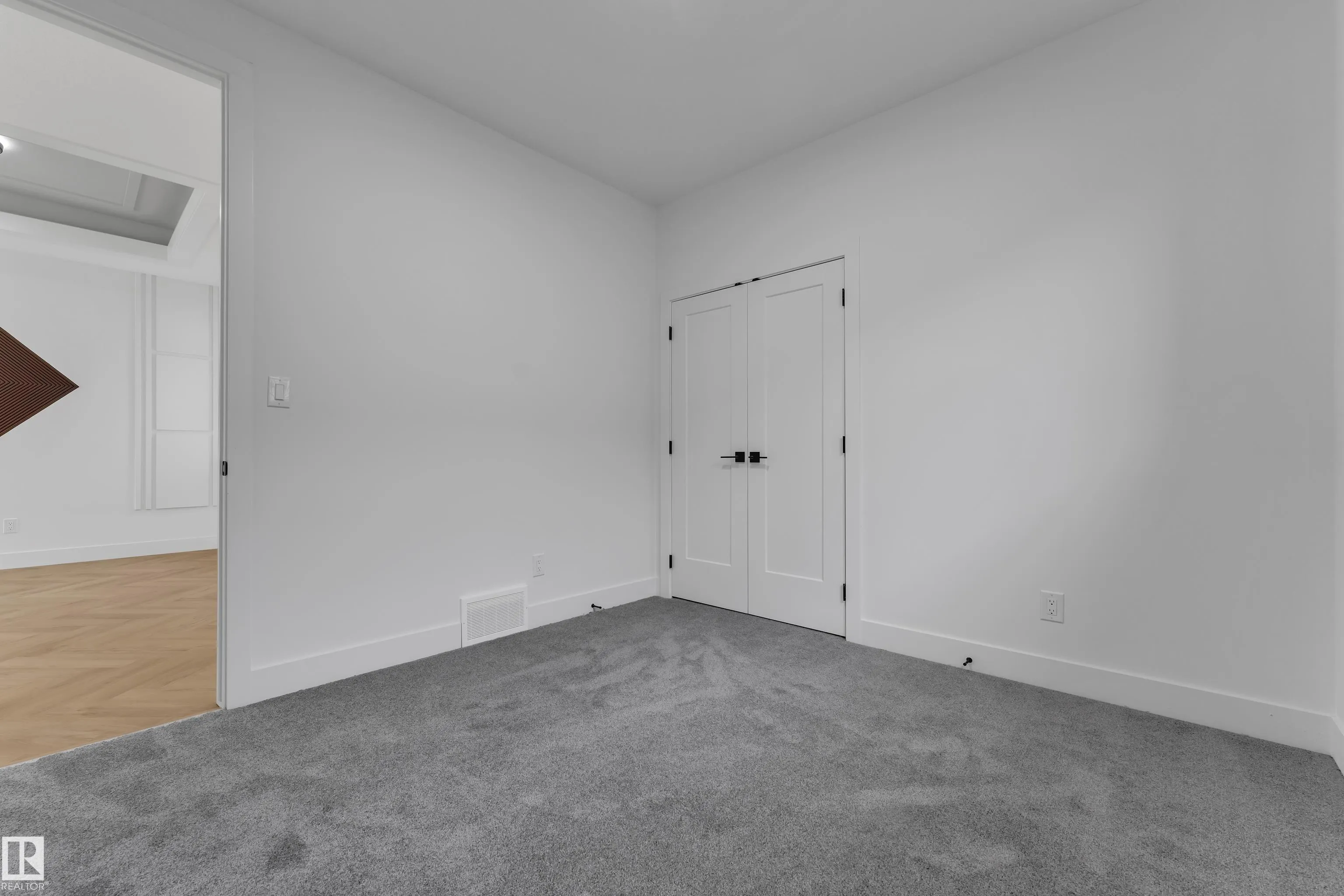 204 Linden Loop