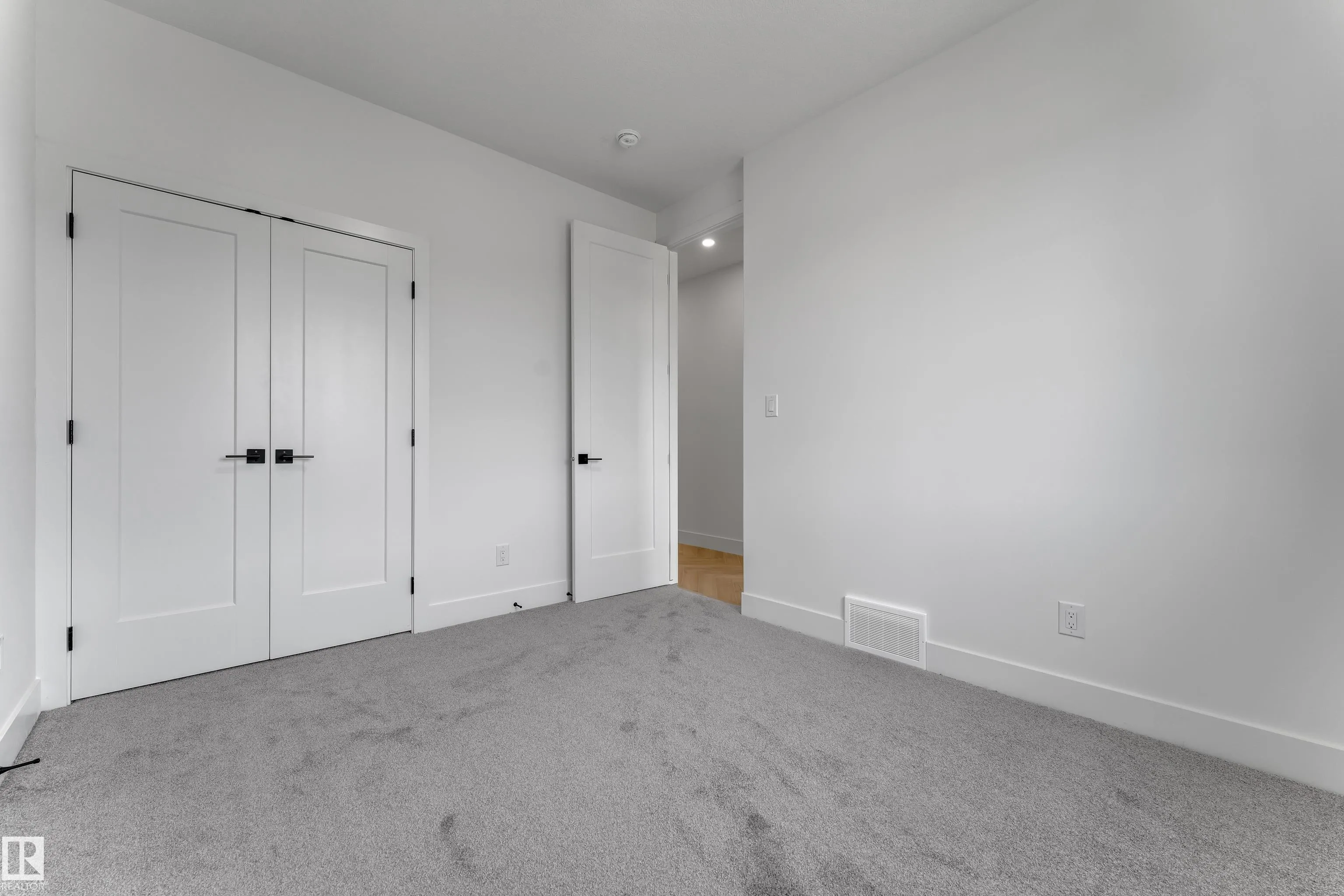 204 Linden Loop