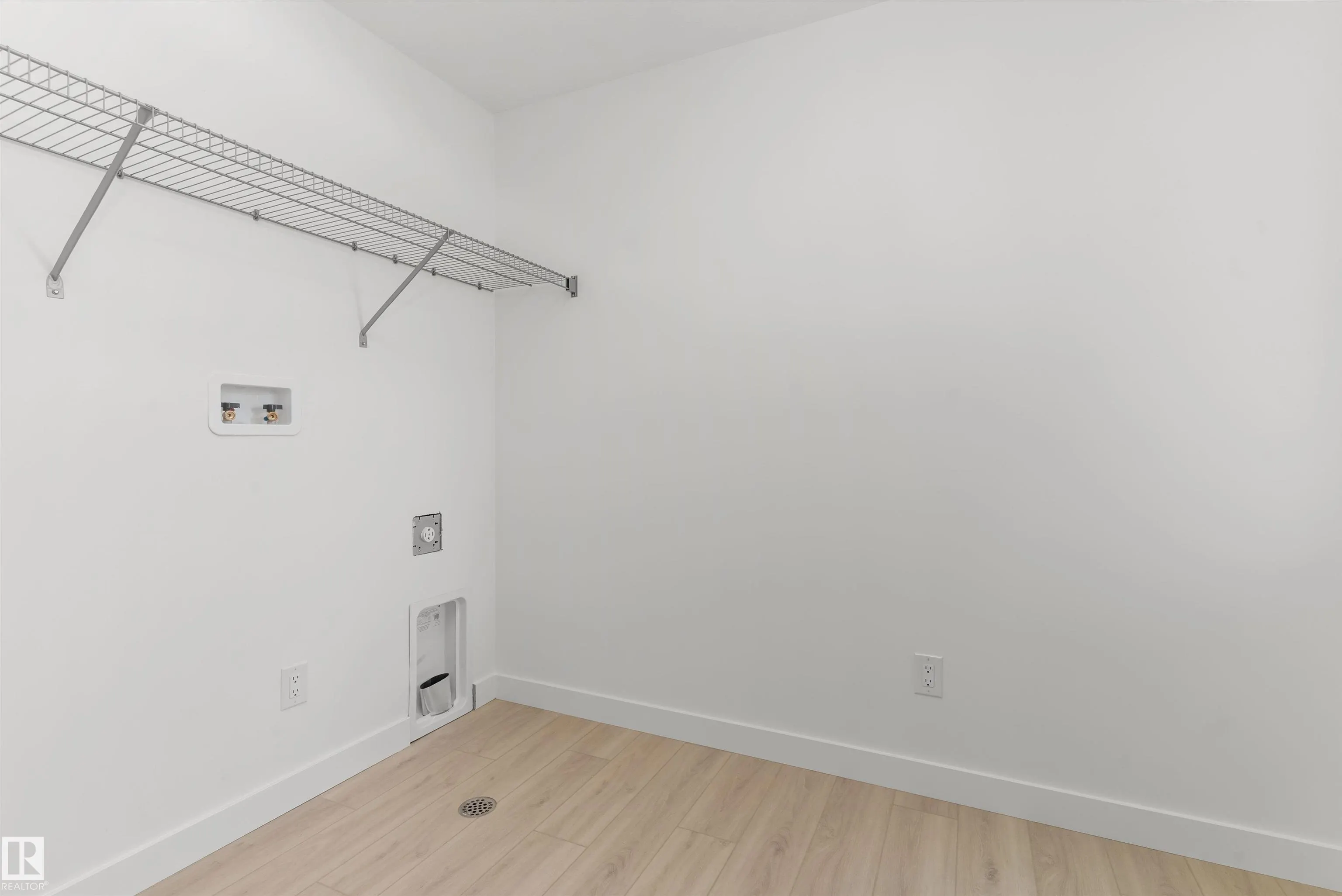 51 EMMETT Way