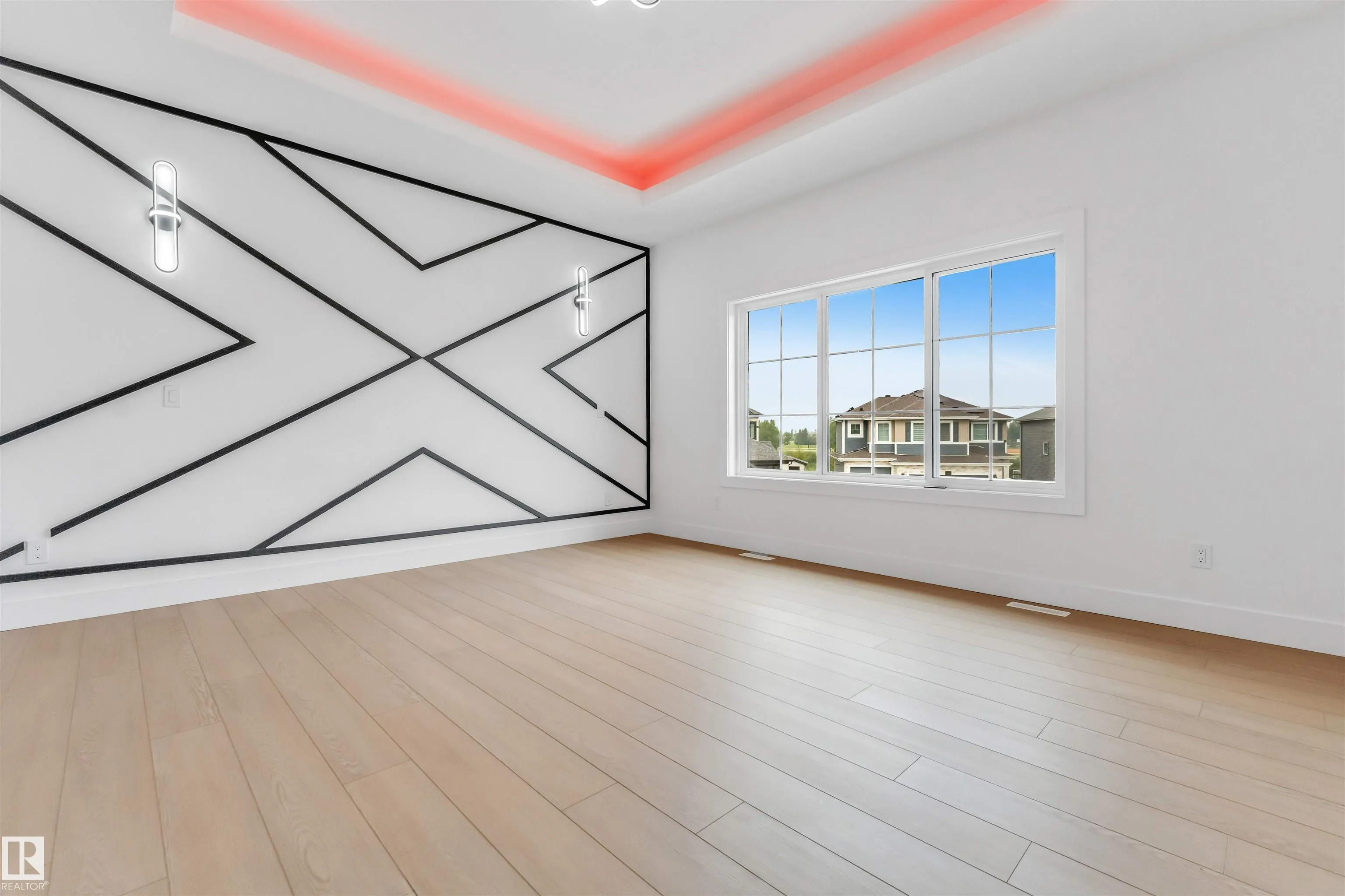 5904 SOLEIL Bay