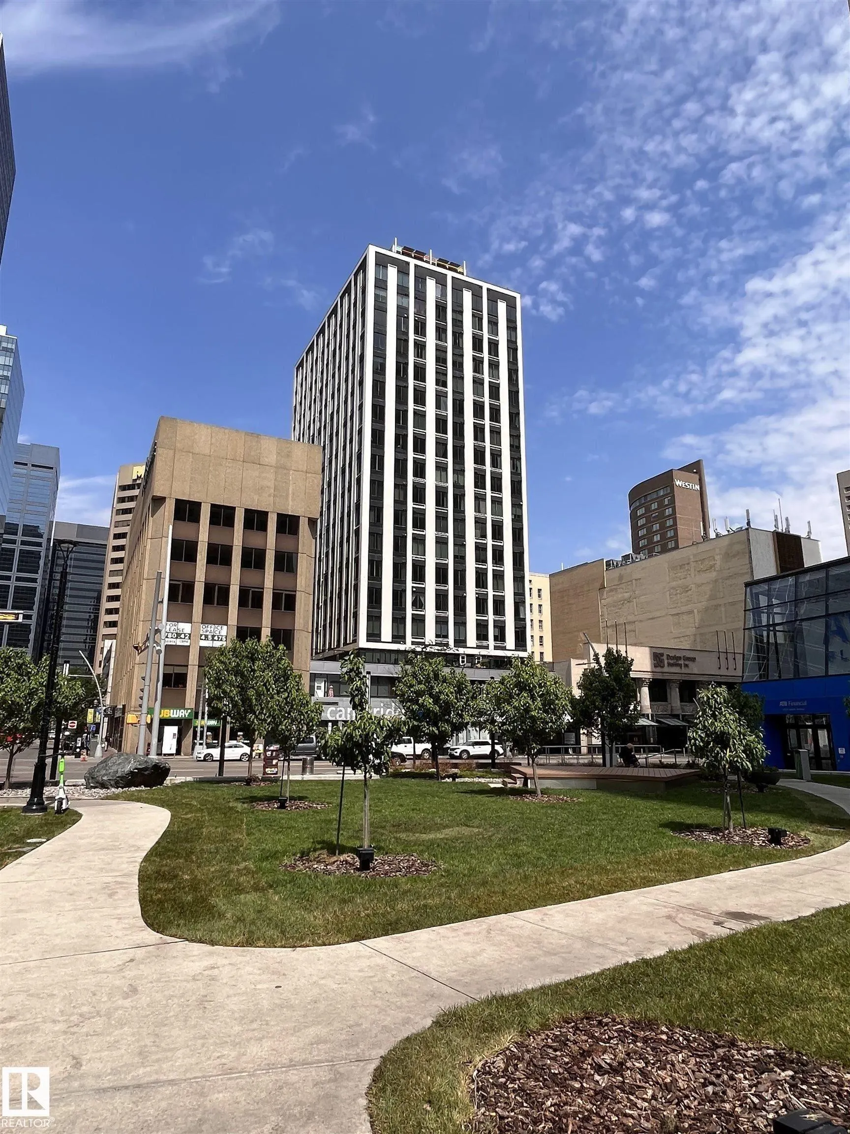 10024 JASPER Avenue