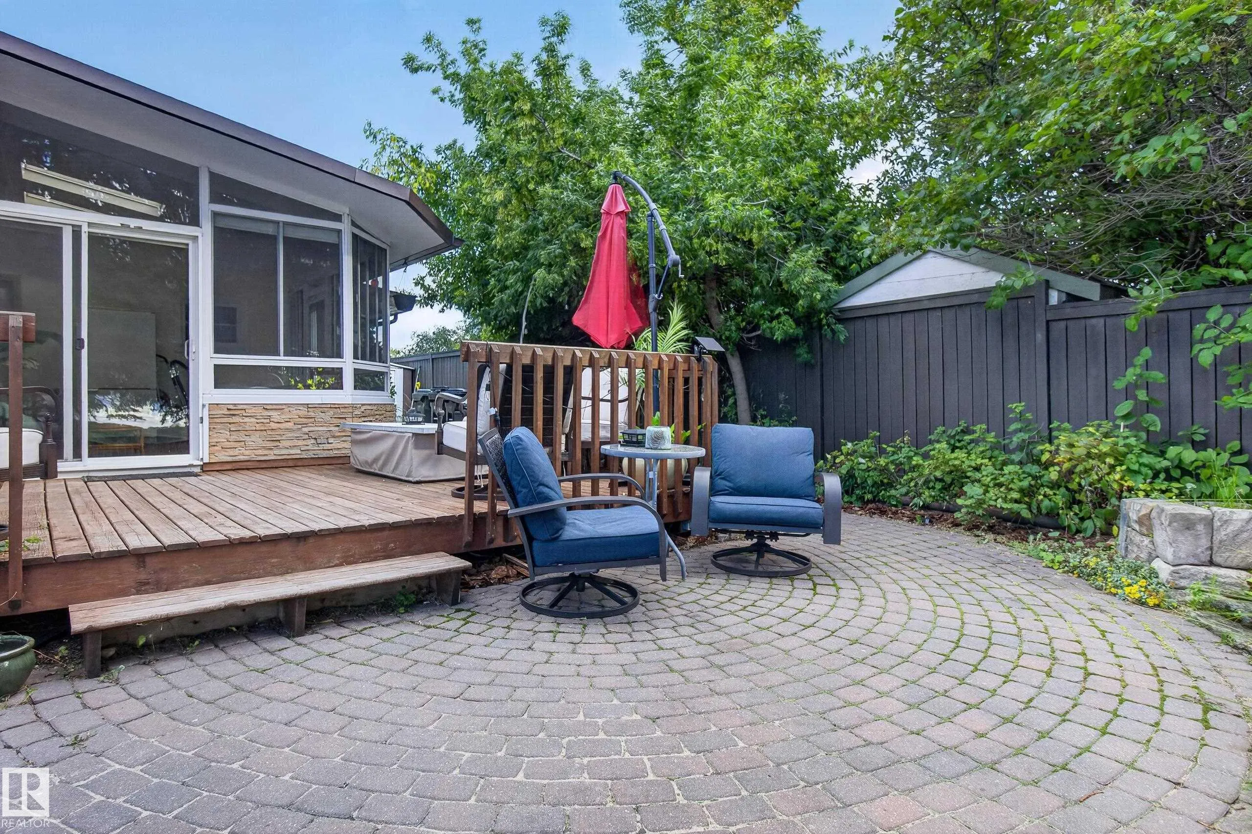 1042 PARKER Drive