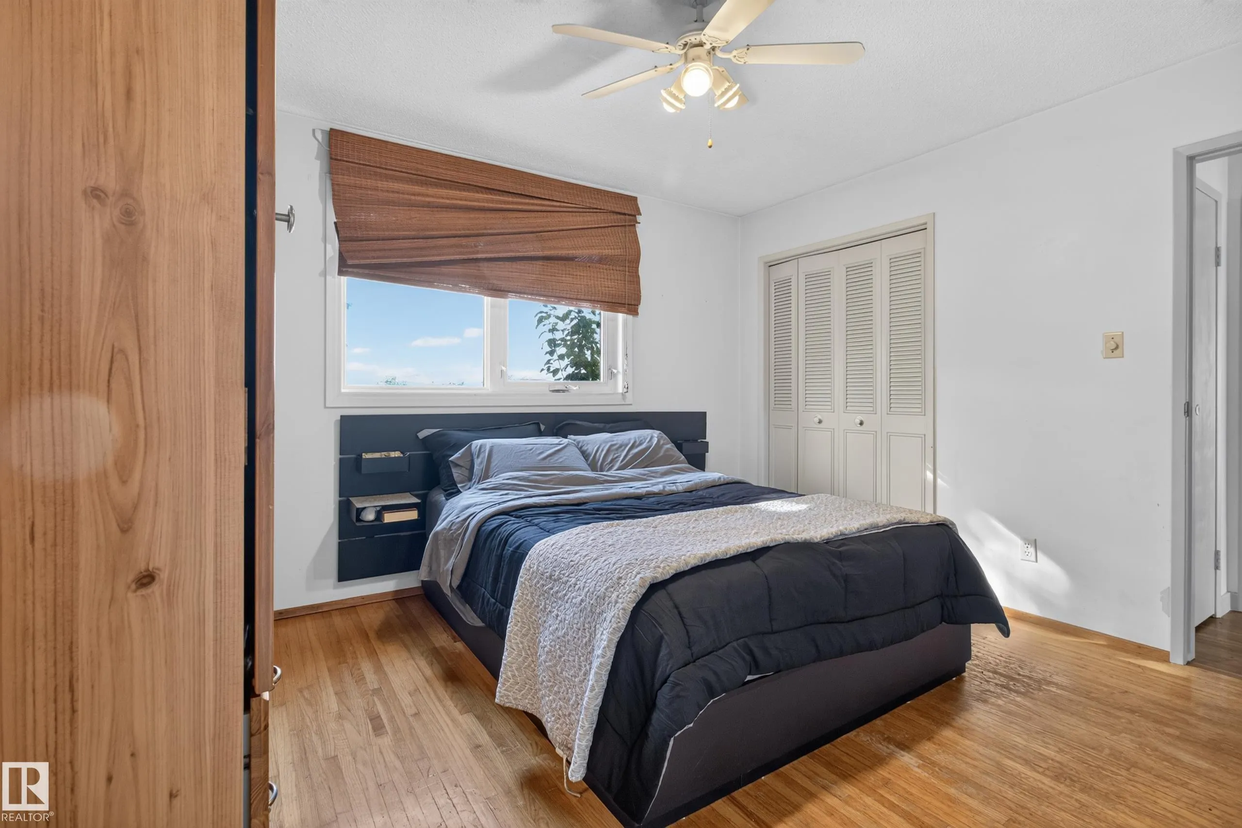 1042 PARKER Drive