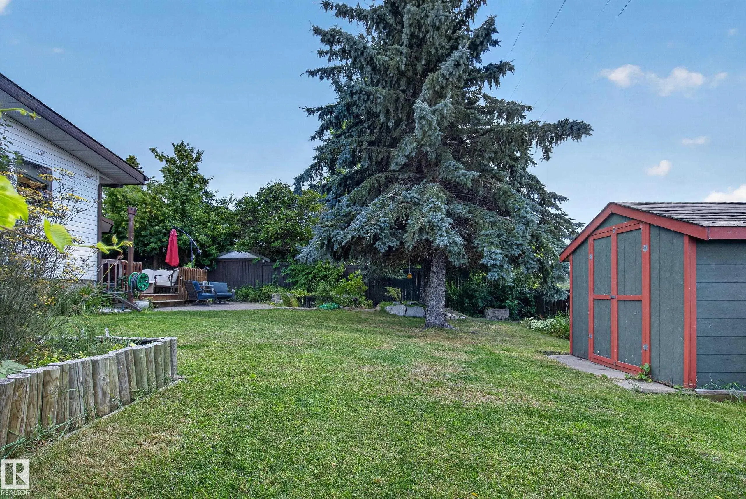 1042 PARKER Drive