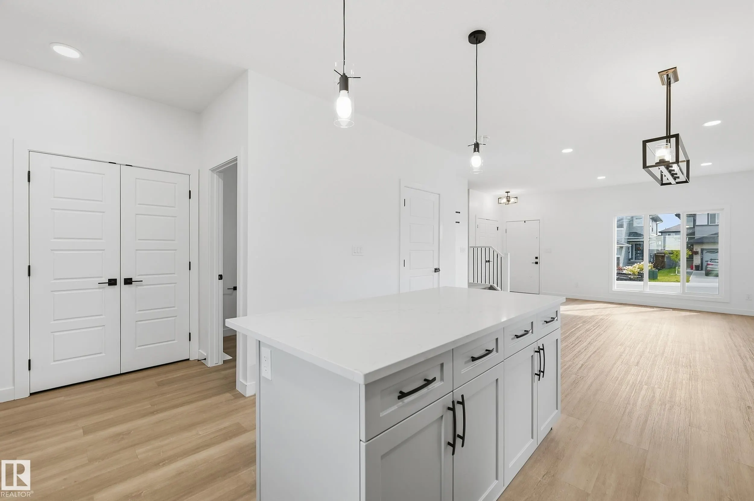 110 Kidd Crescent