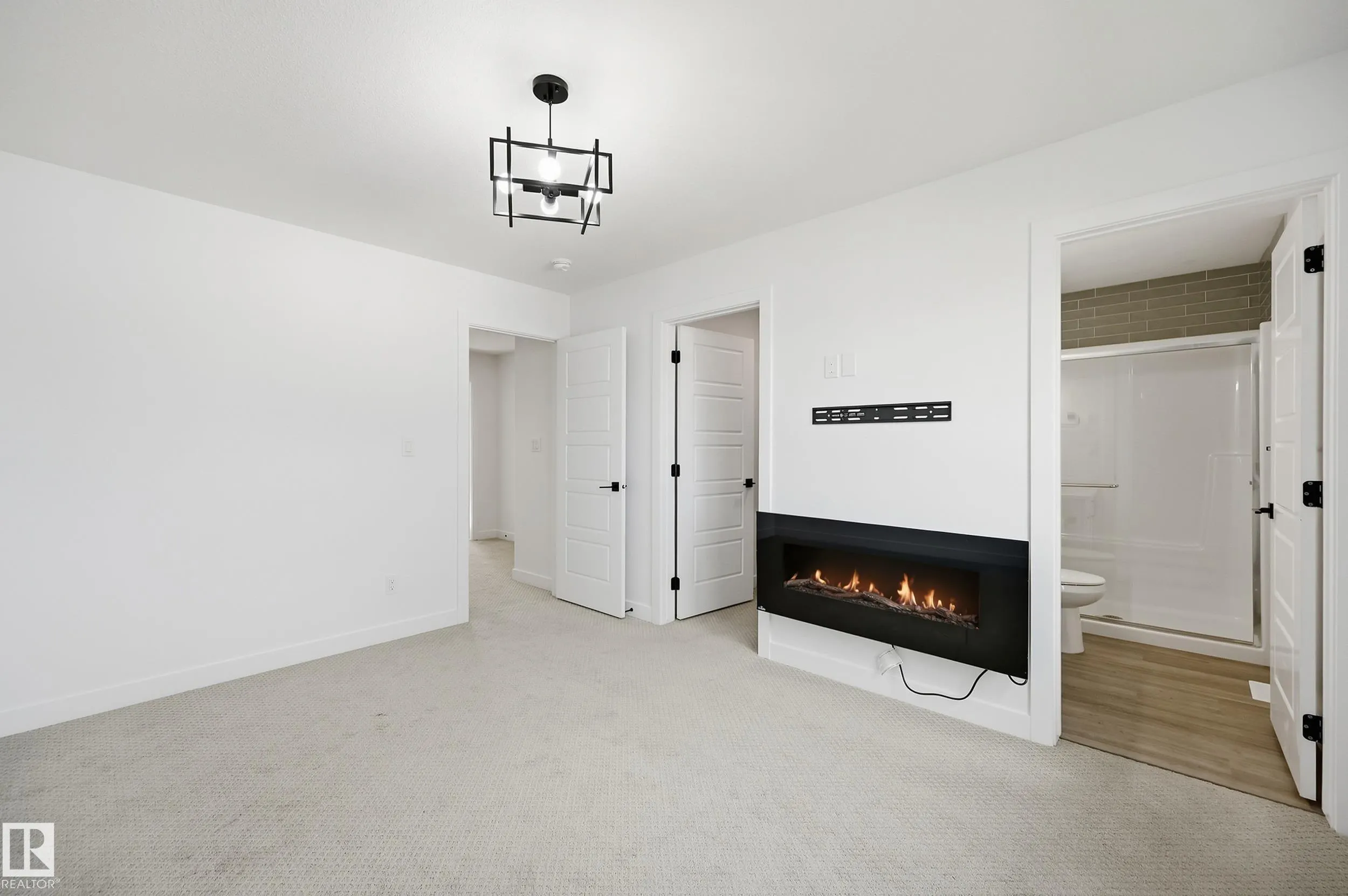 110 Kidd Crescent