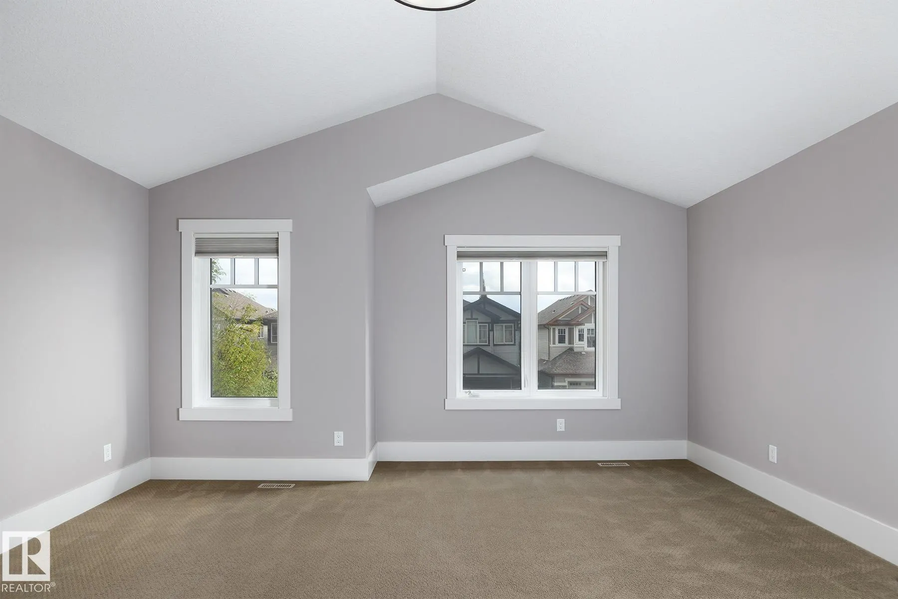 886 ARMITAGE Wynd
