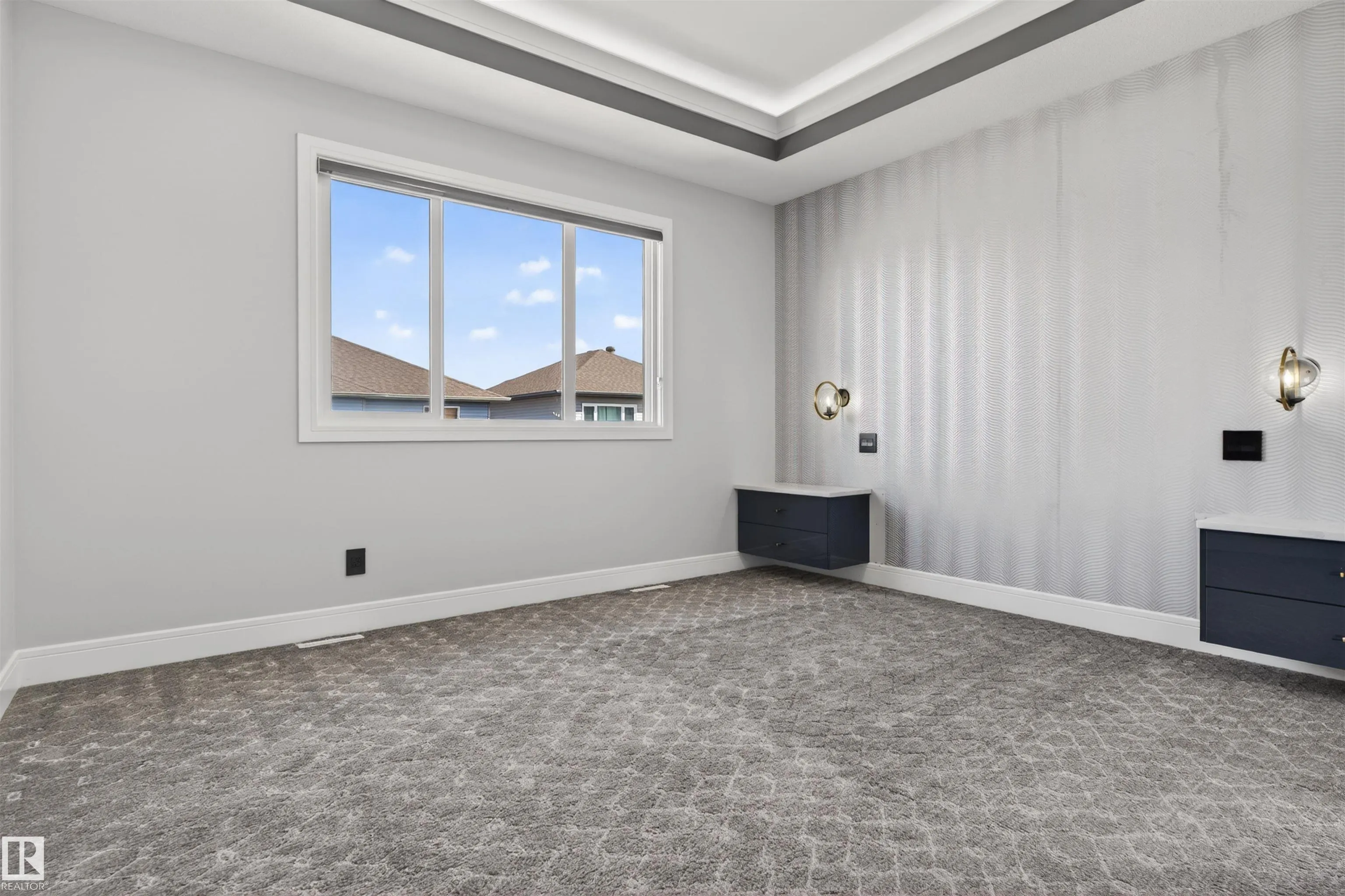 707 180 St SW