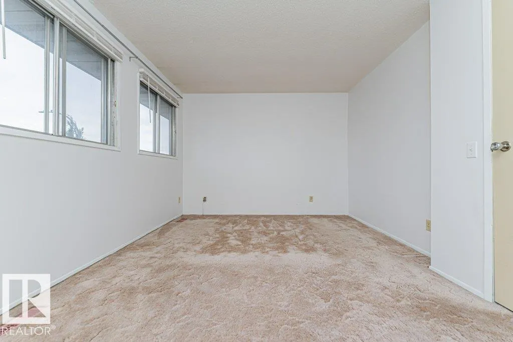 19 GOLDEN SPIKE Road