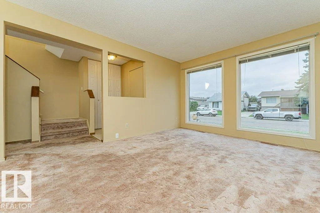 19 GOLDEN SPIKE Road