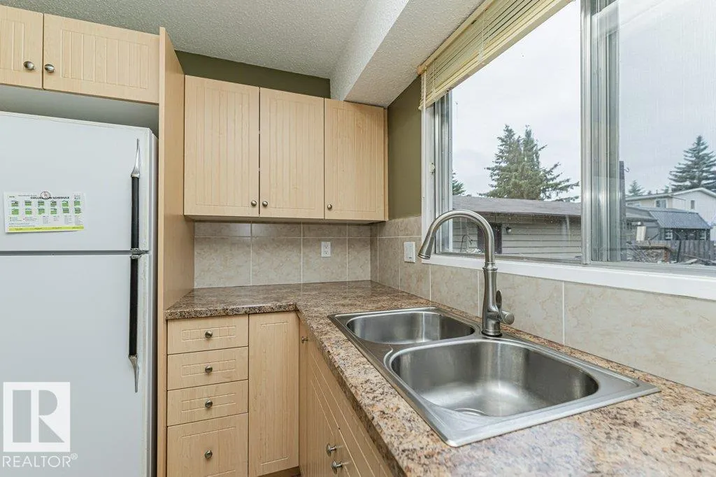 19 GOLDEN SPIKE Road