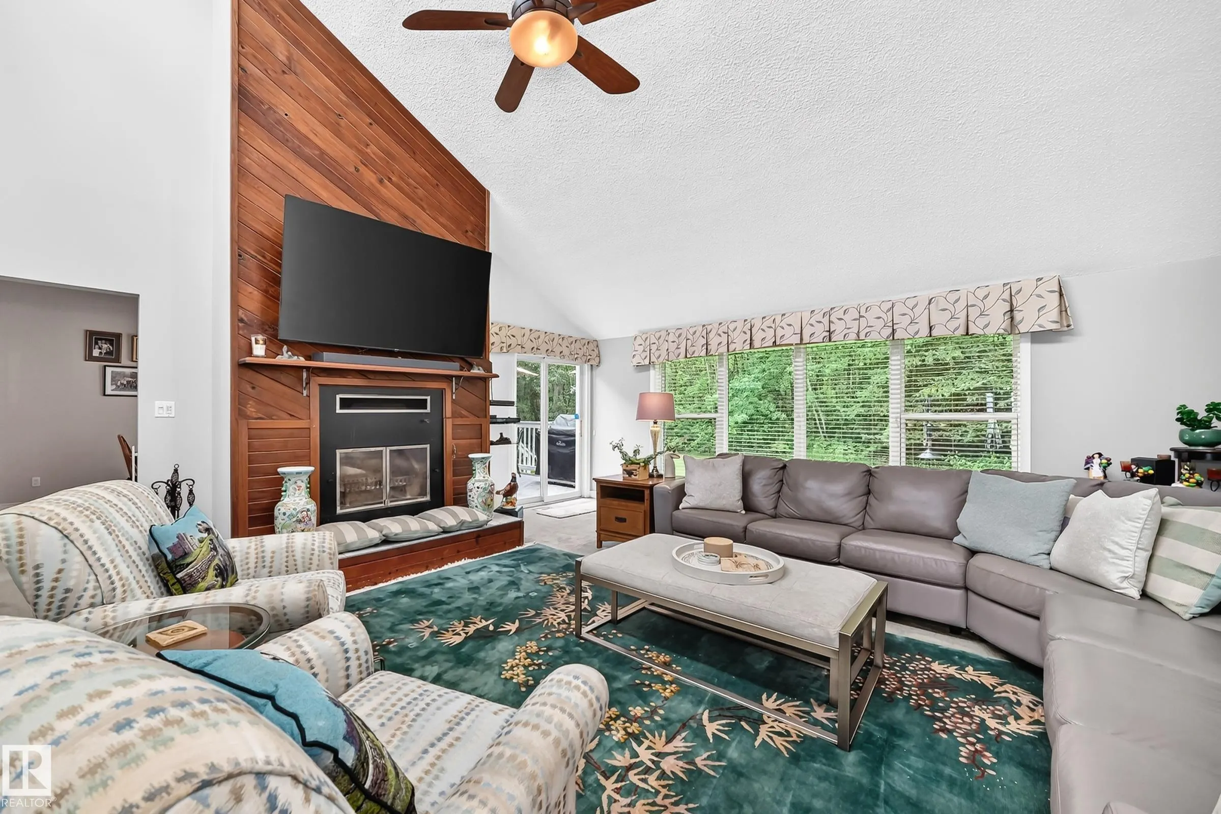53250 RGE ROAD 215