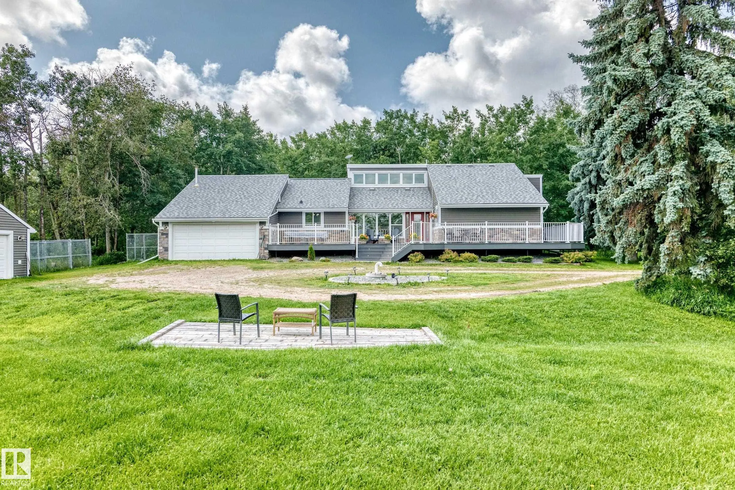 53250 RGE ROAD 215