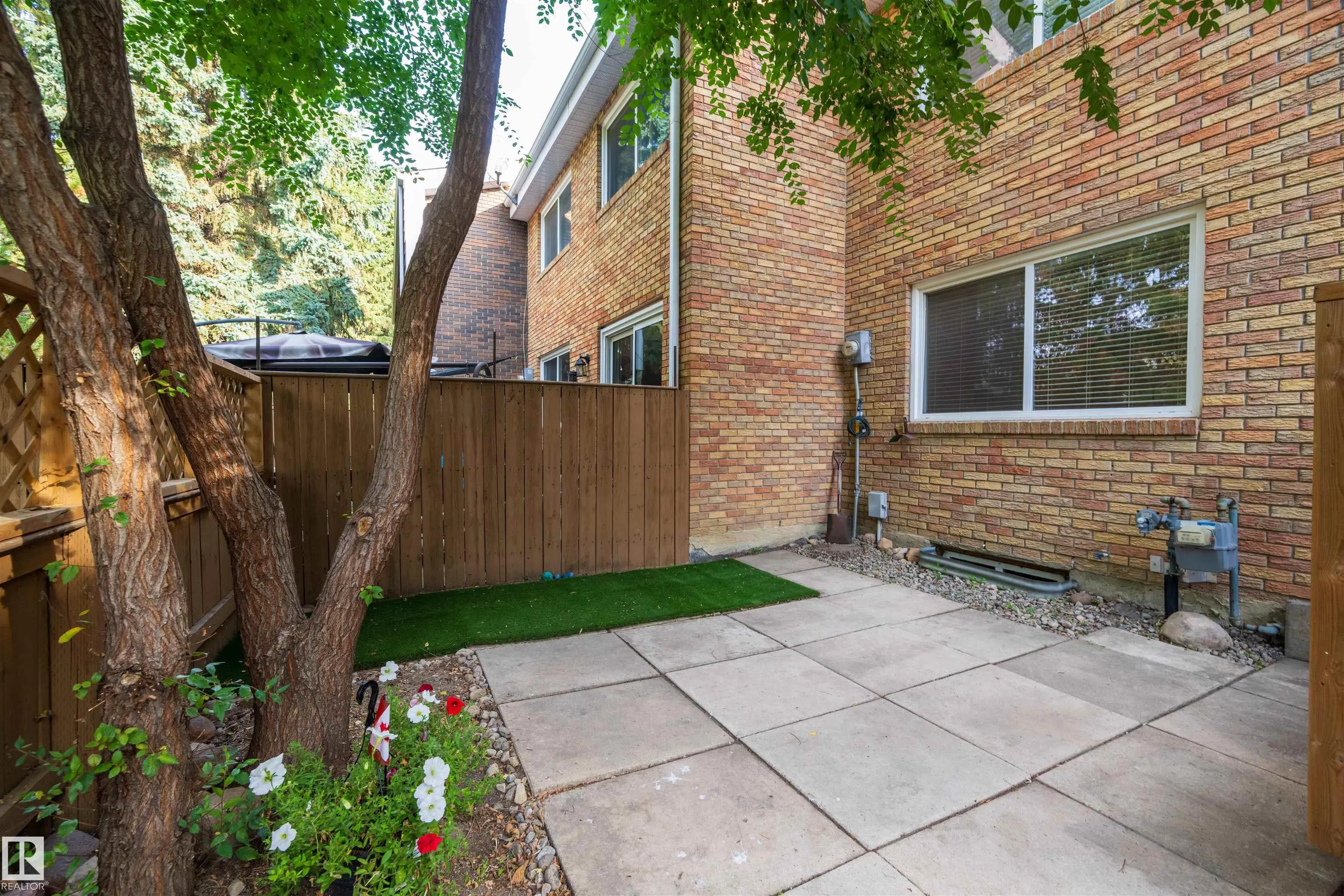 164 GREAT Oaks
