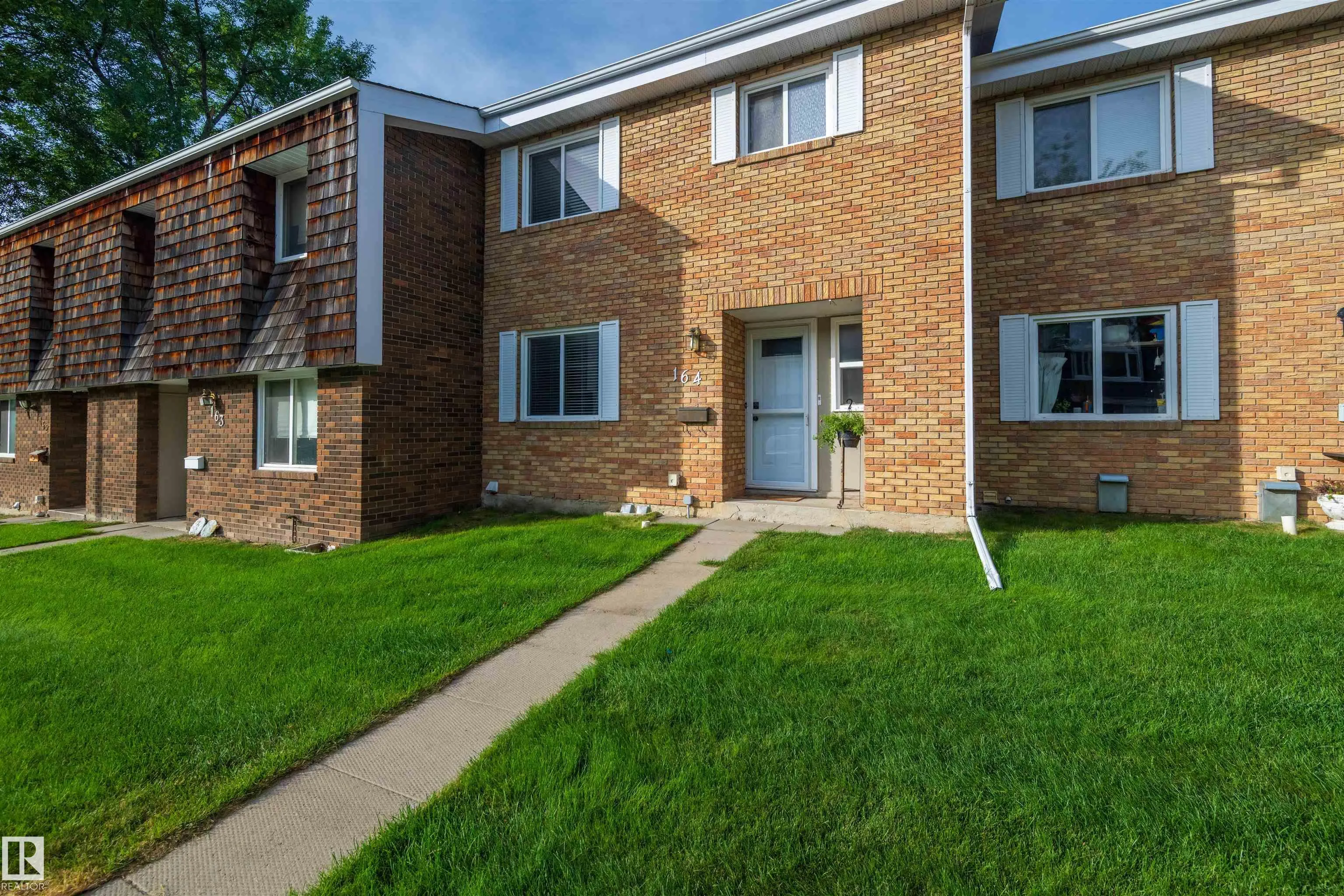 164 GREAT Oaks
