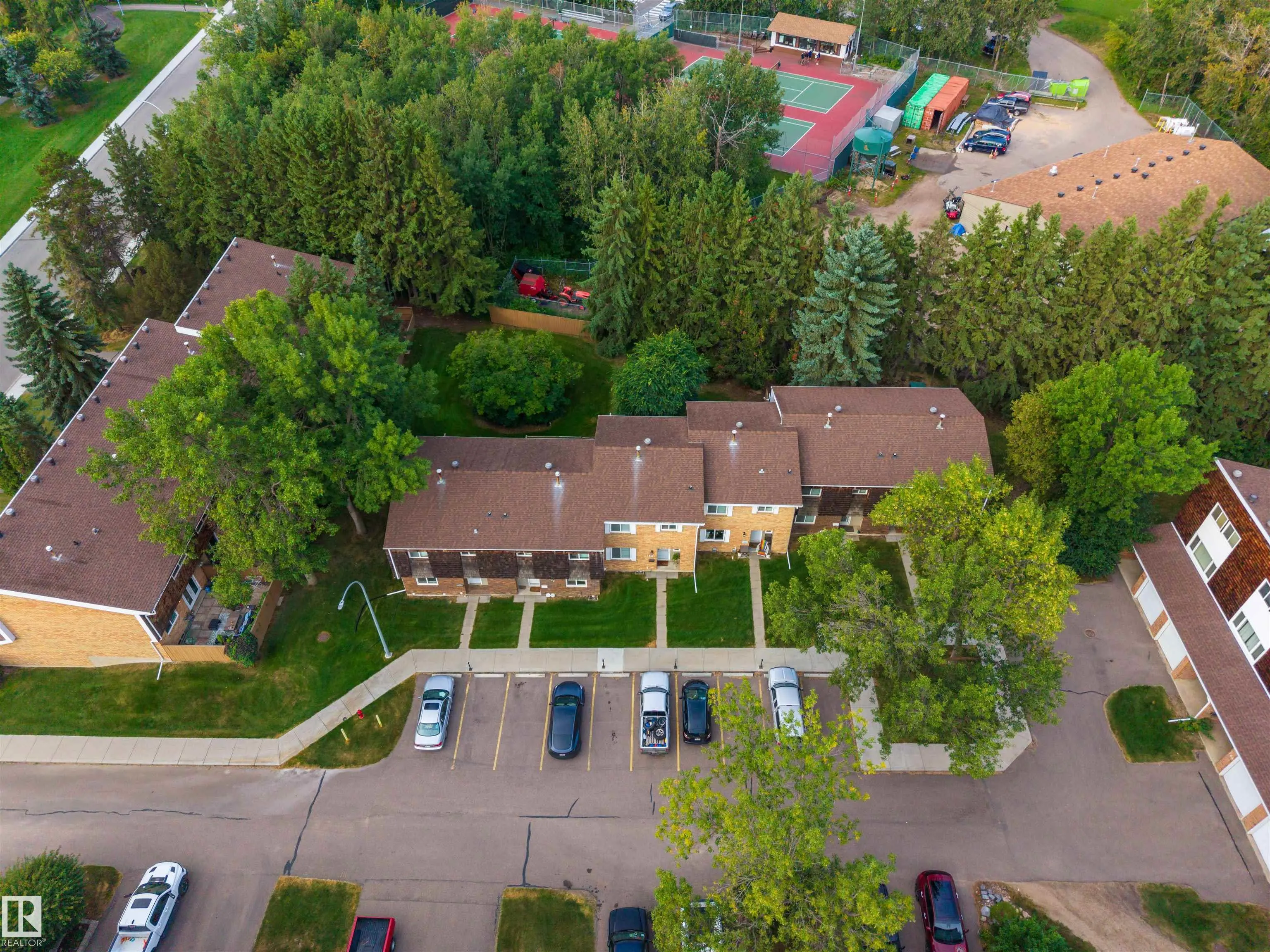 164 GREAT Oaks