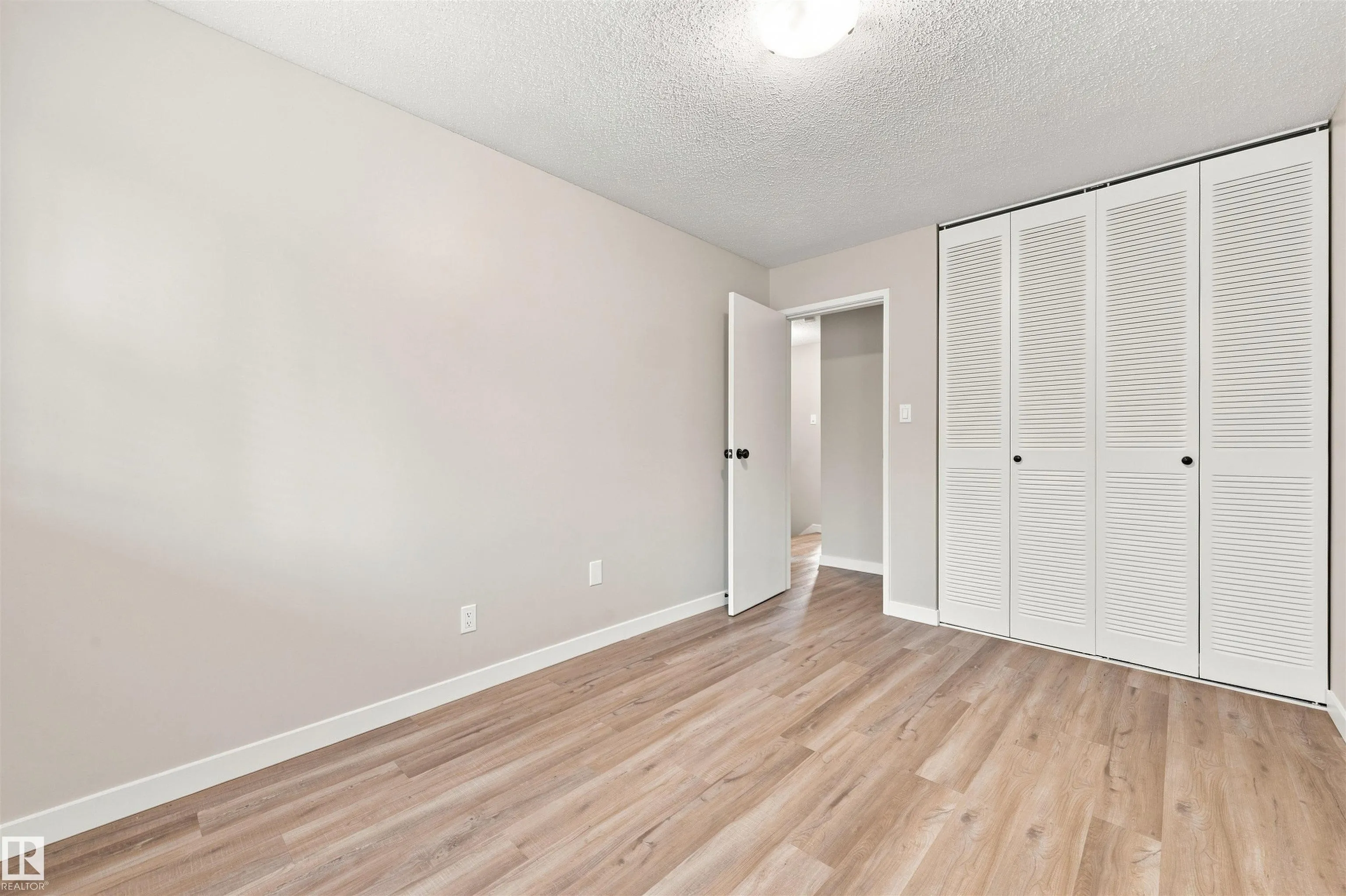 164 GREAT Oaks