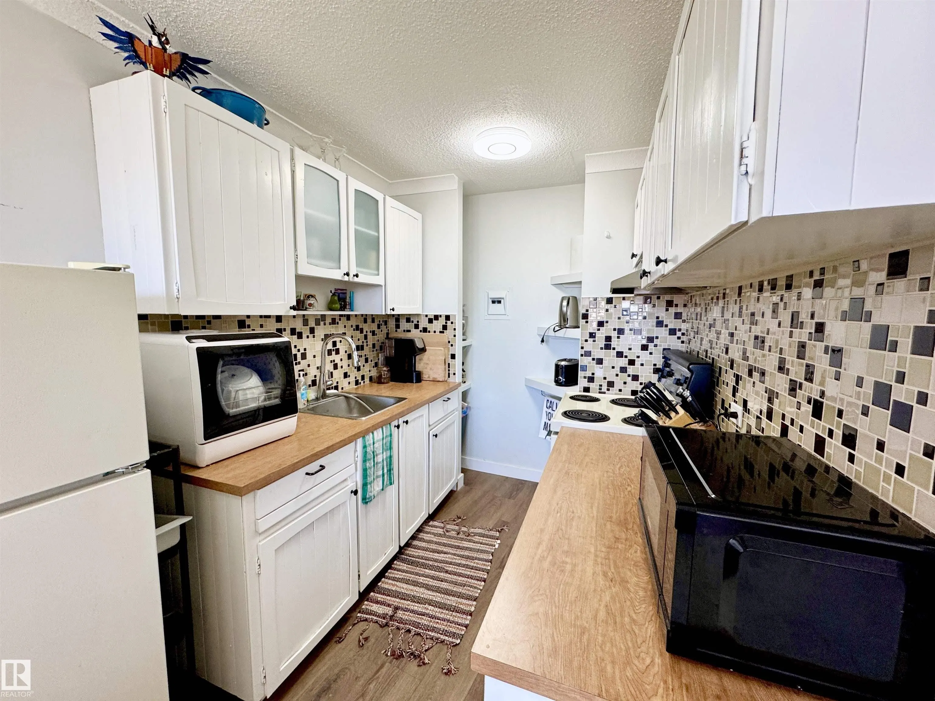 10883 SASKATCHEWAN Drive