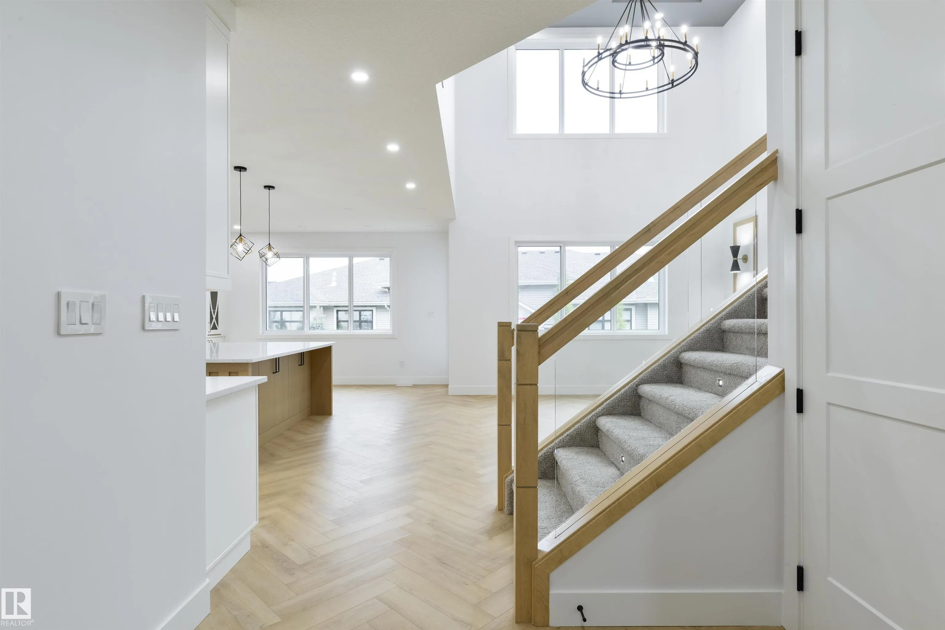 34 AVONLEA Way
