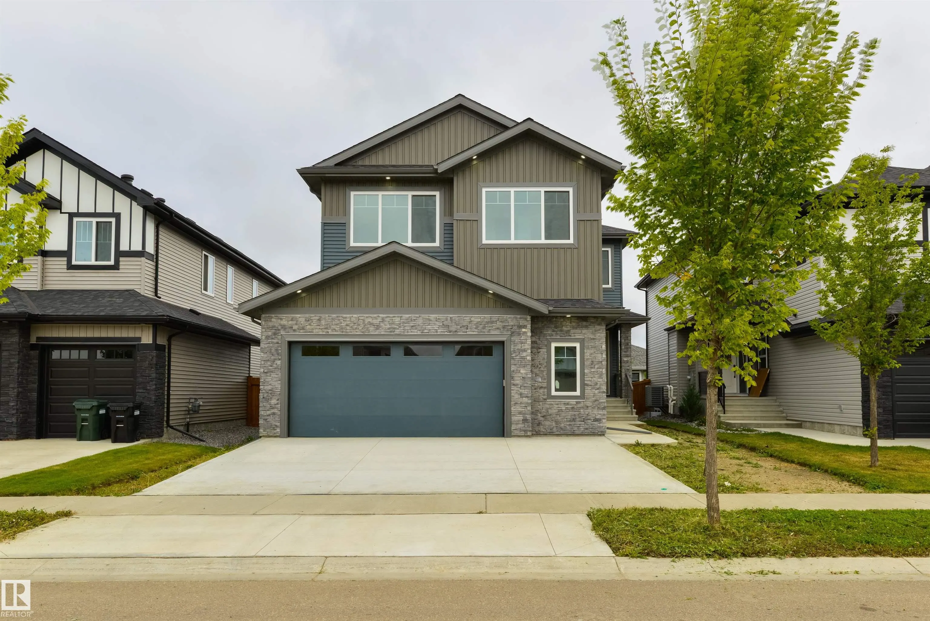34 AVONLEA Way