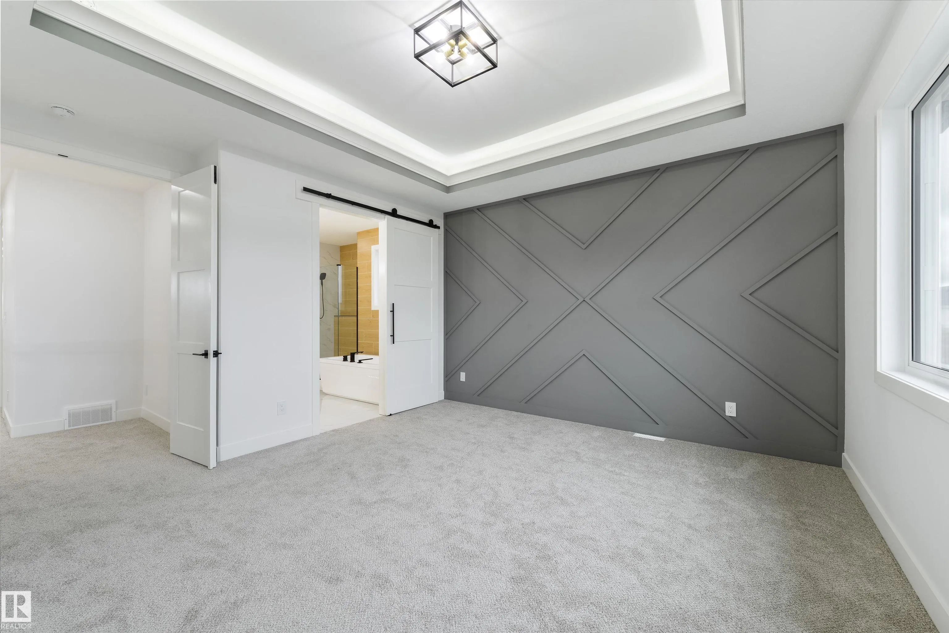 34 AVONLEA Way