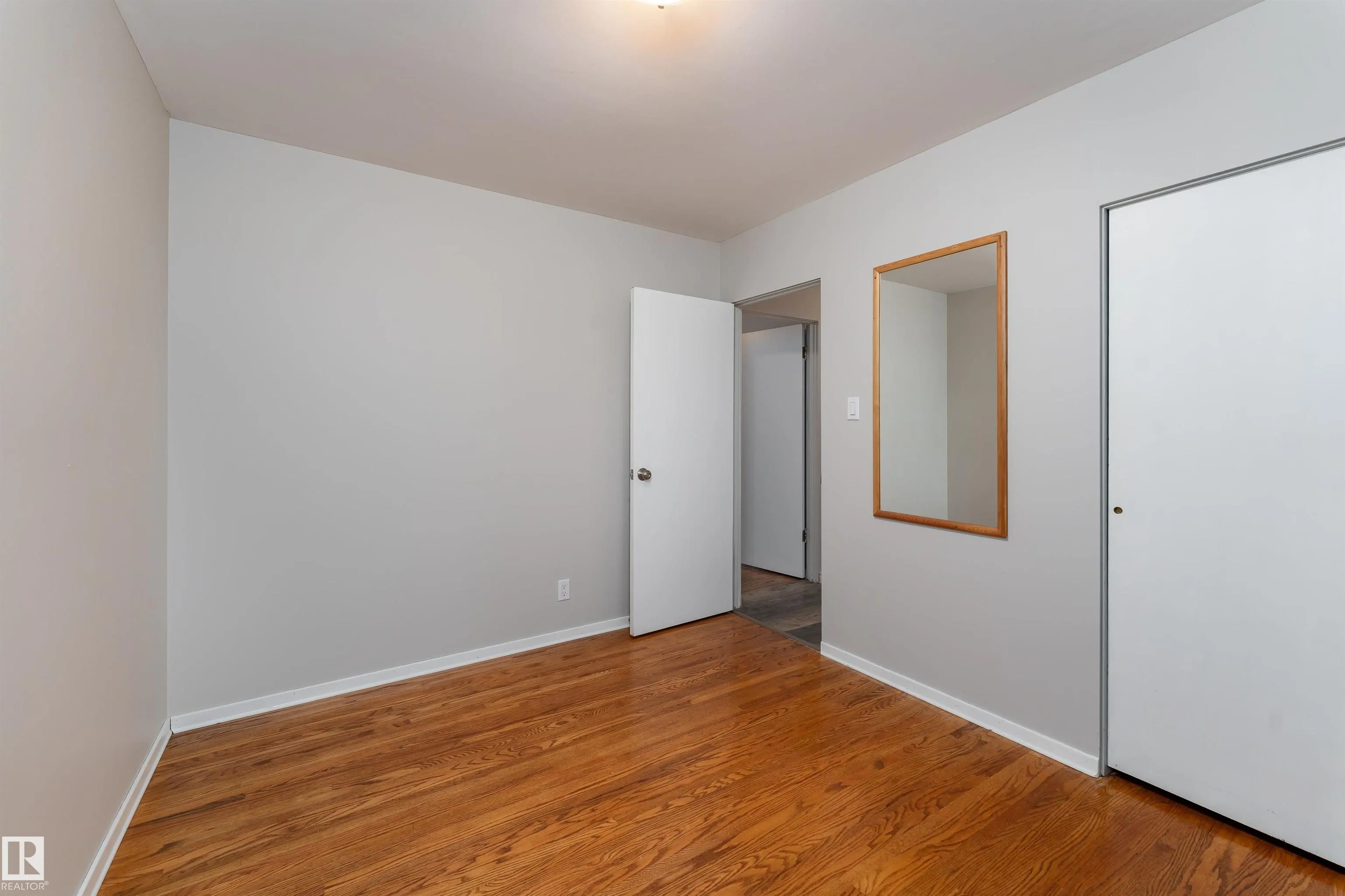 993 Cedar Street