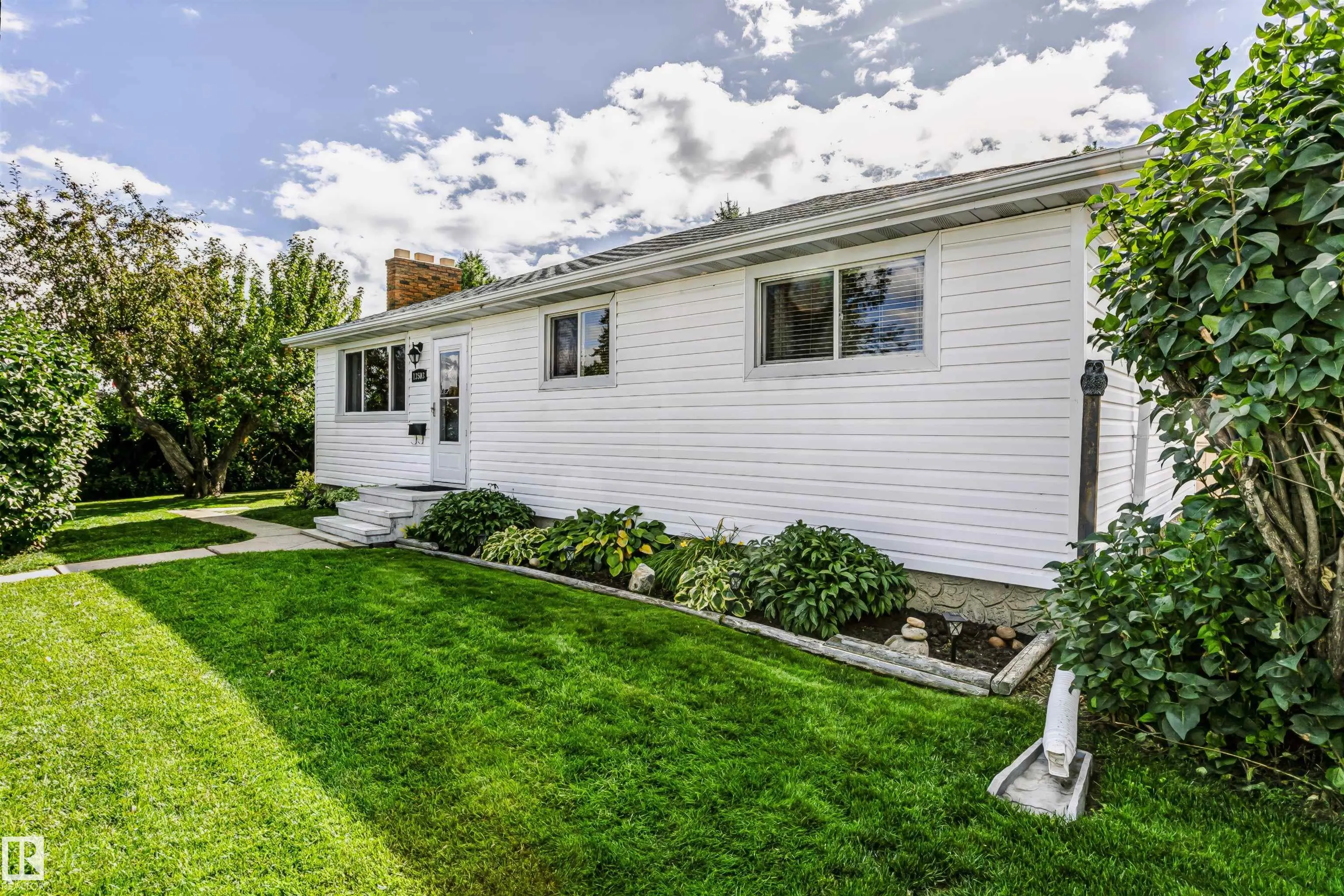 13503 135 Avenue