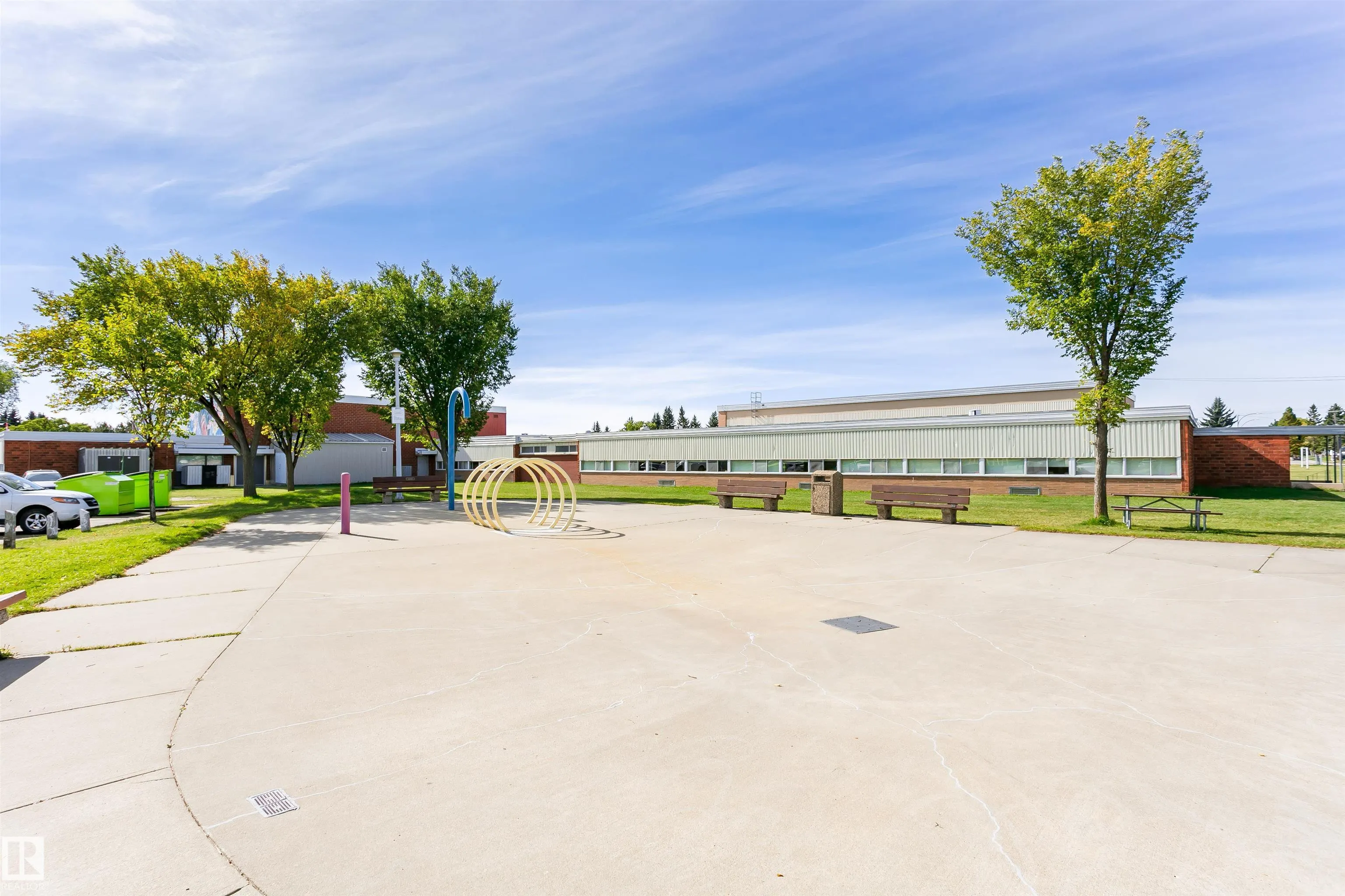 13503 135 Avenue