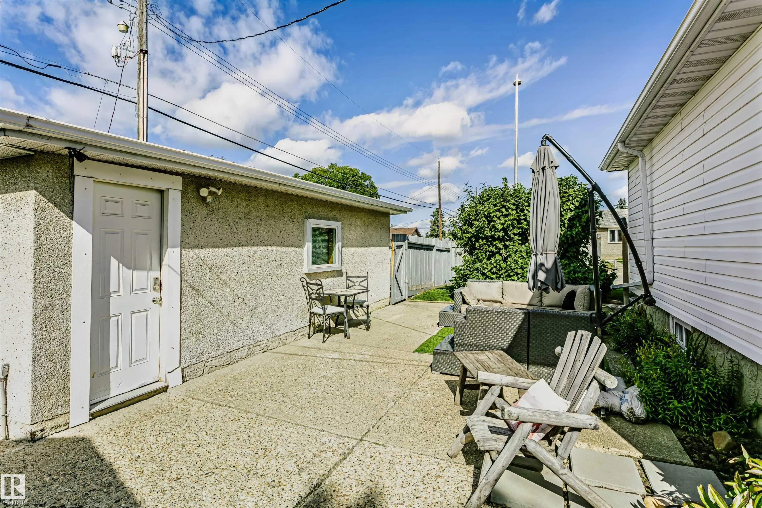 13503 135 Avenue