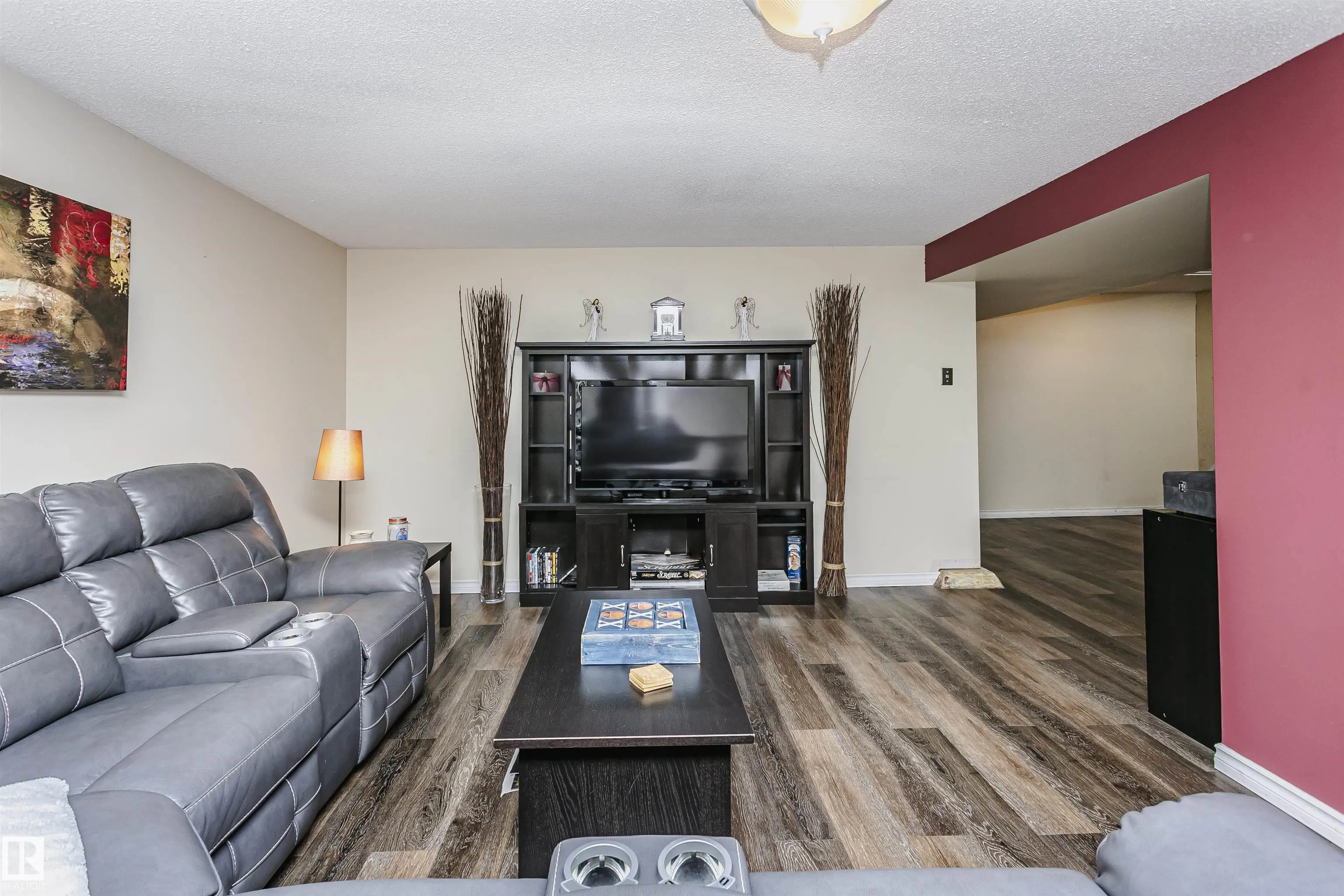 13503 135 Avenue