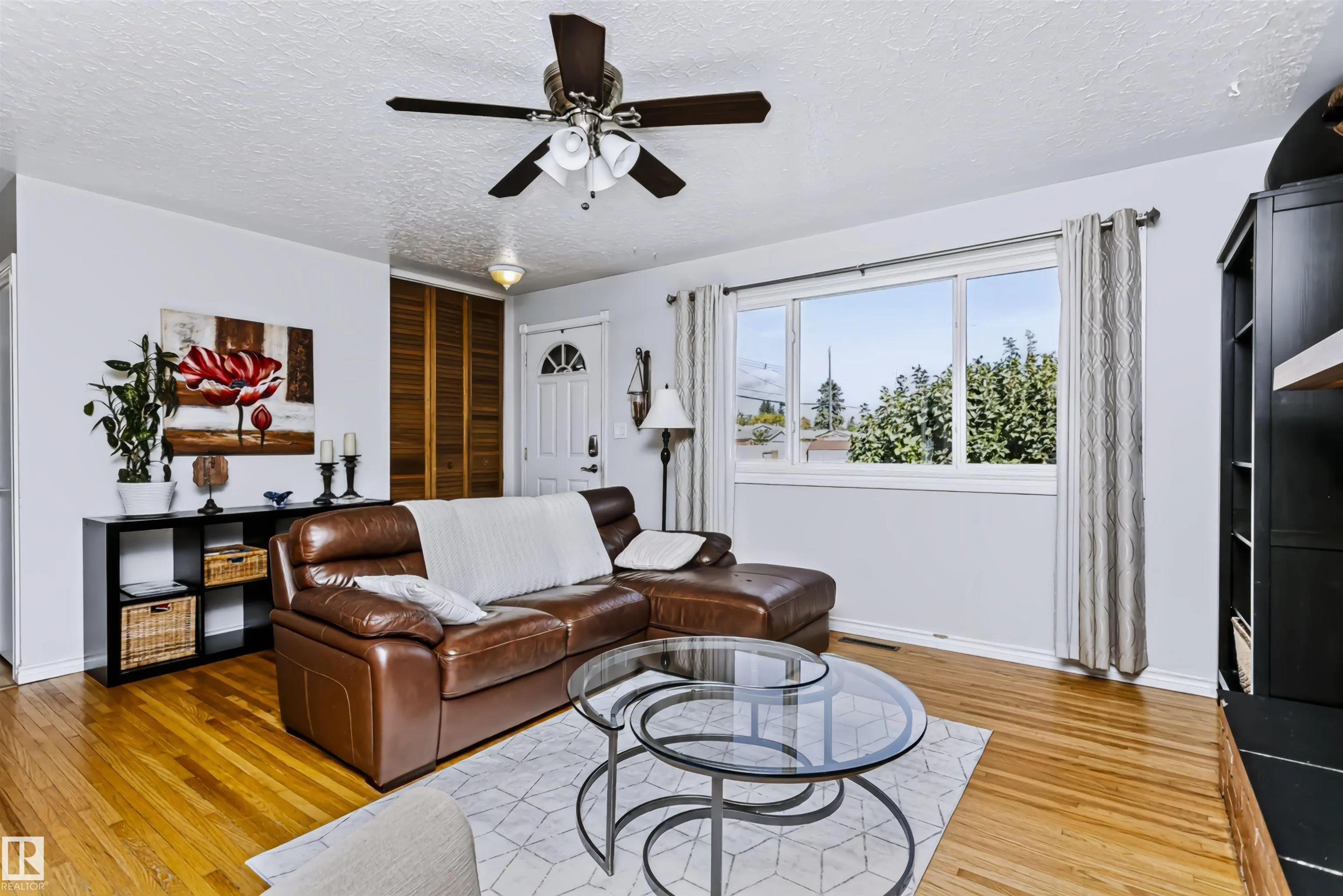 13503 135 Avenue