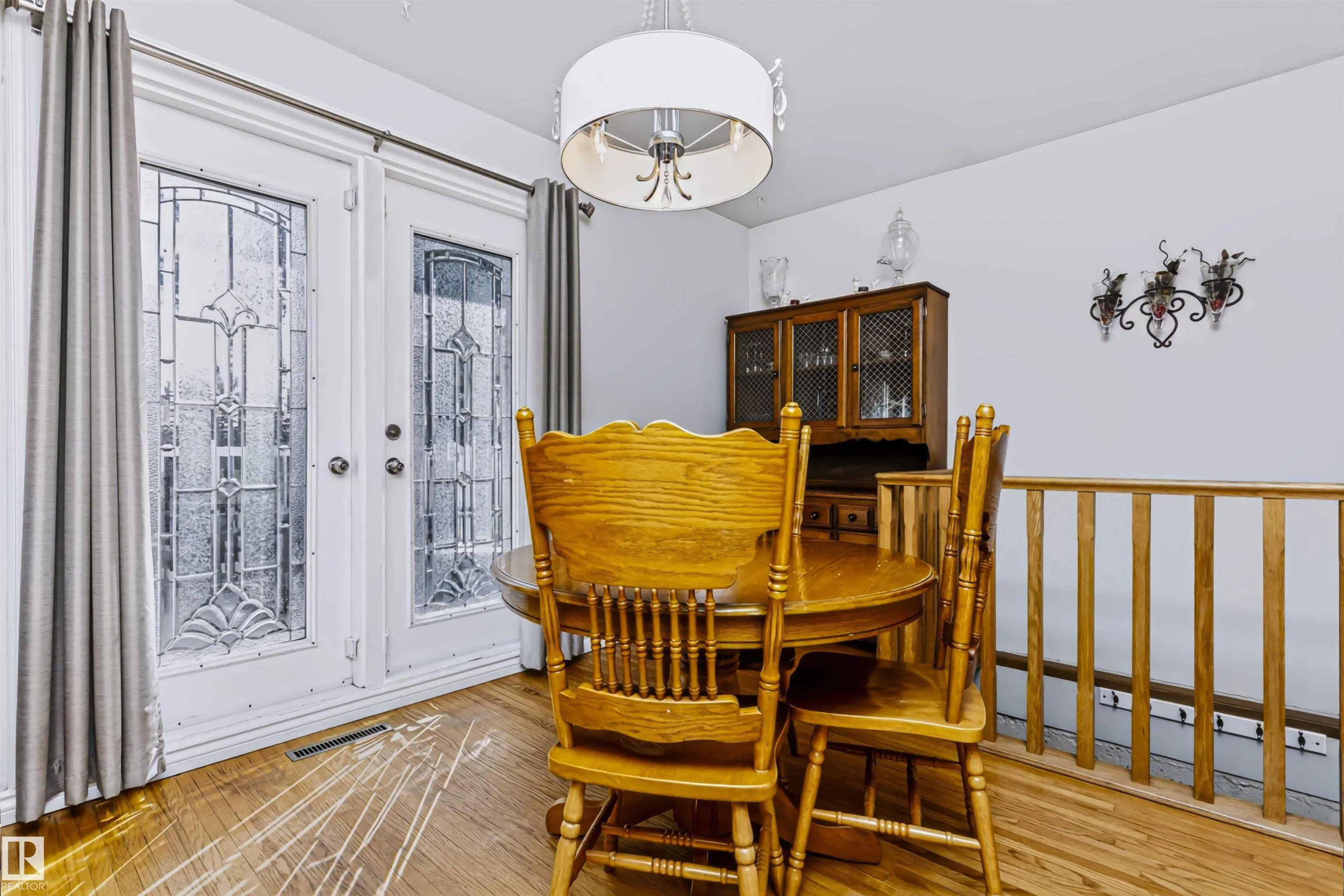 13503 135 Avenue