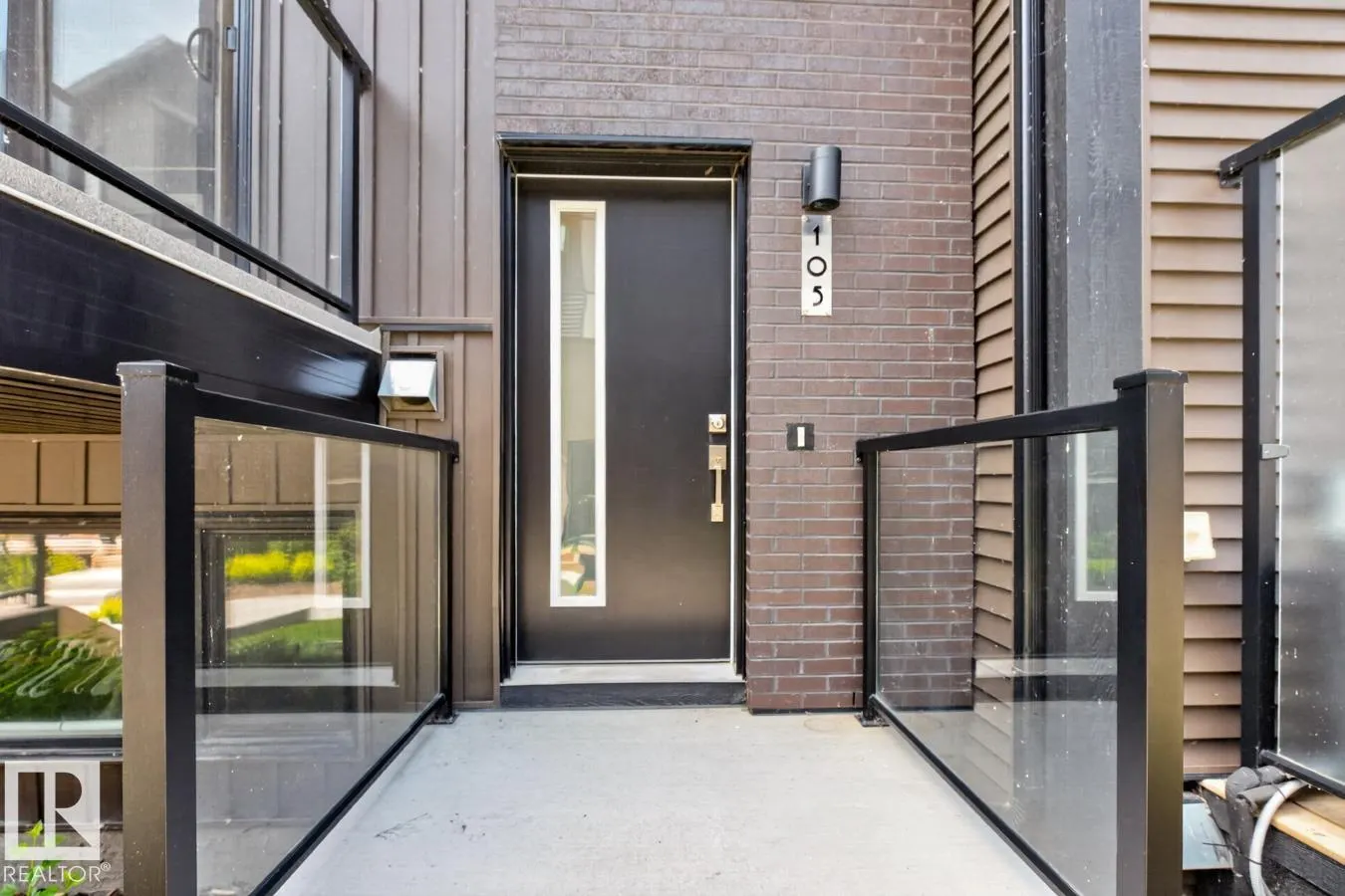 50 EBONY Boulevard