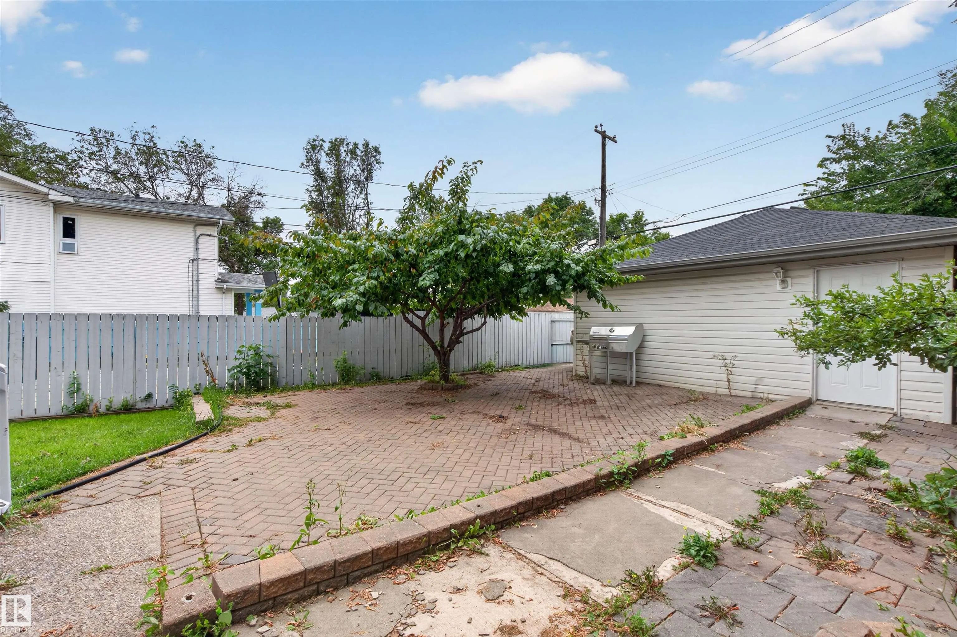 11910 93 Street