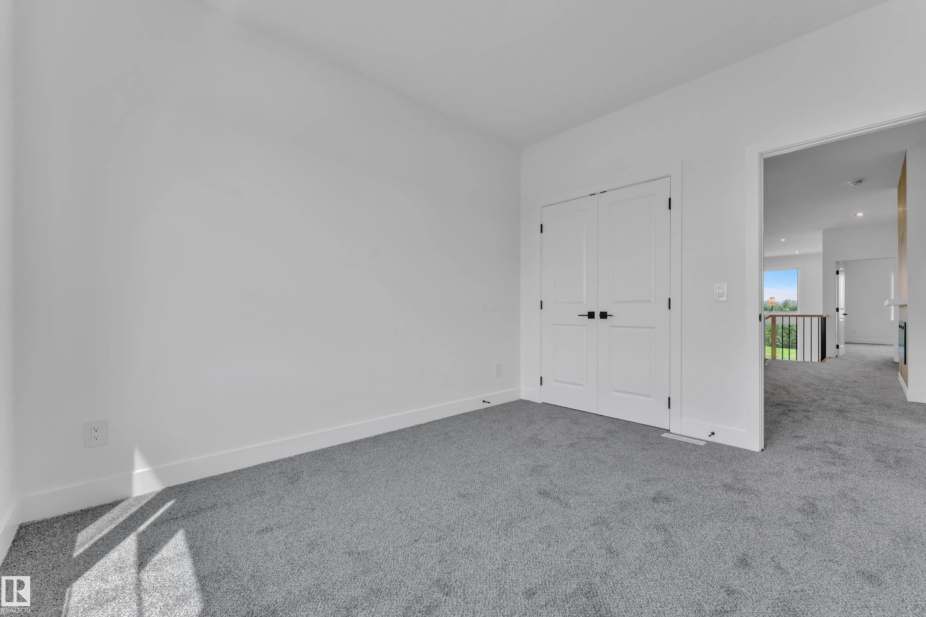 1129 Starling Drive