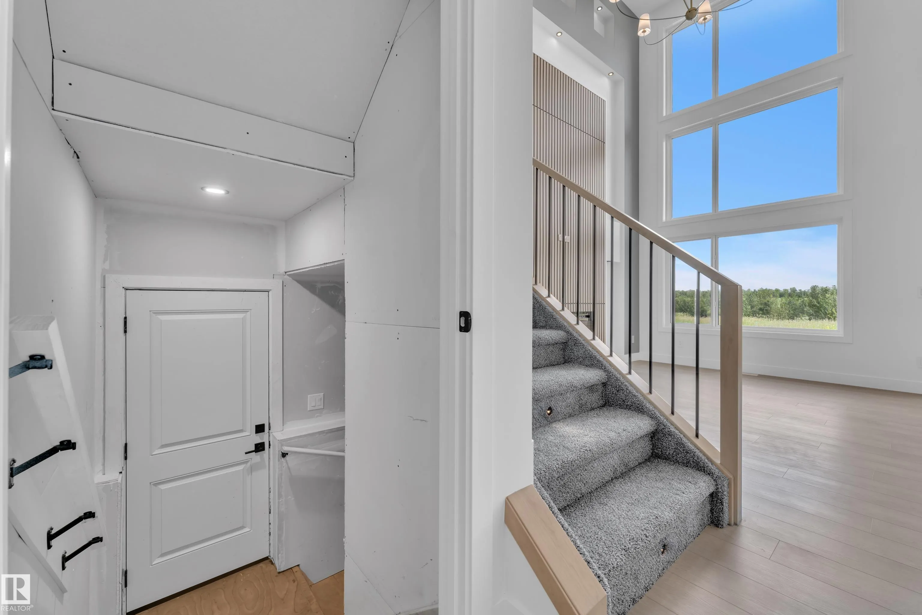 1129 Starling Drive