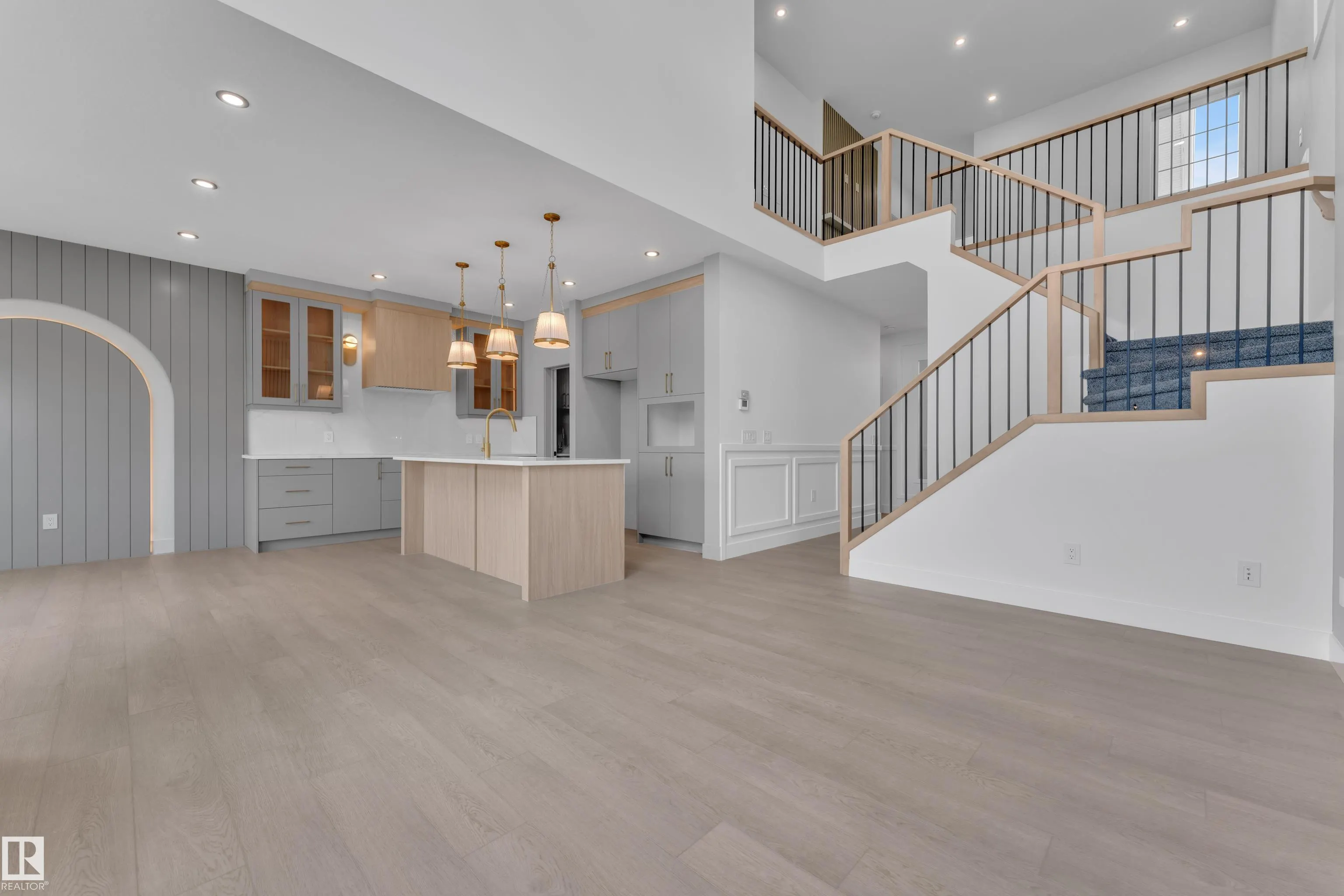 1129 Starling Drive