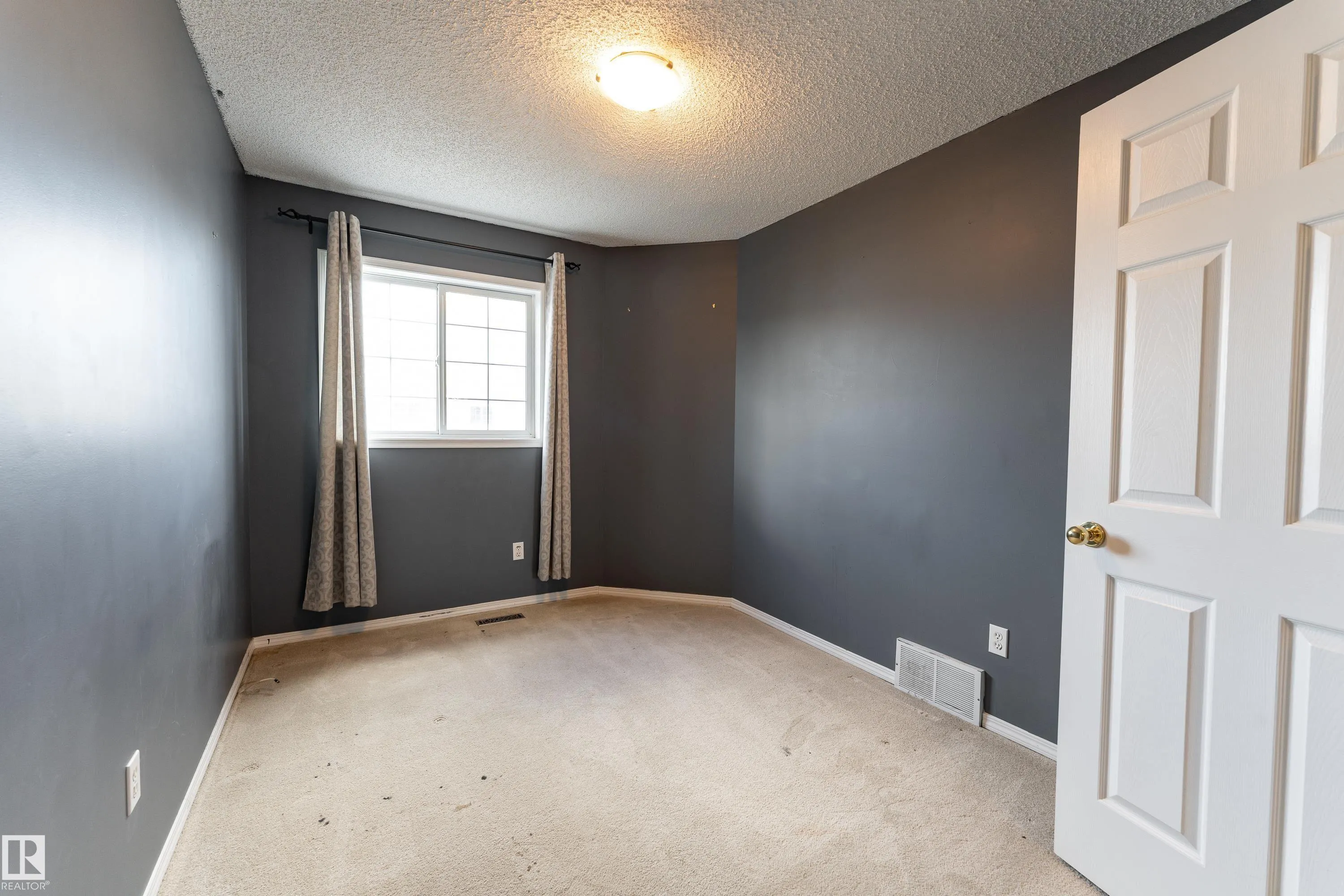 10 CRANBERRY Drive
