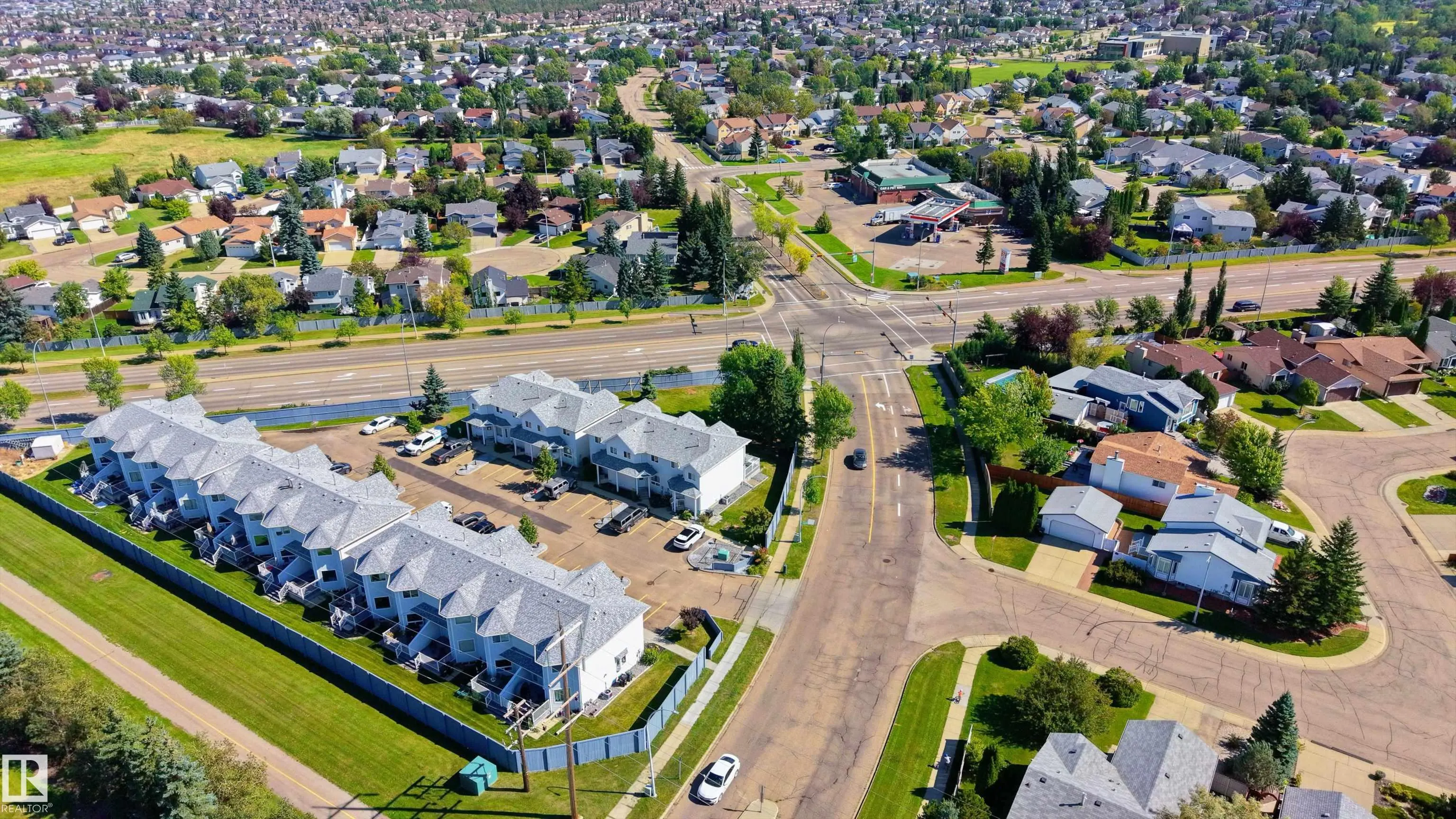 10 CRANBERRY Drive