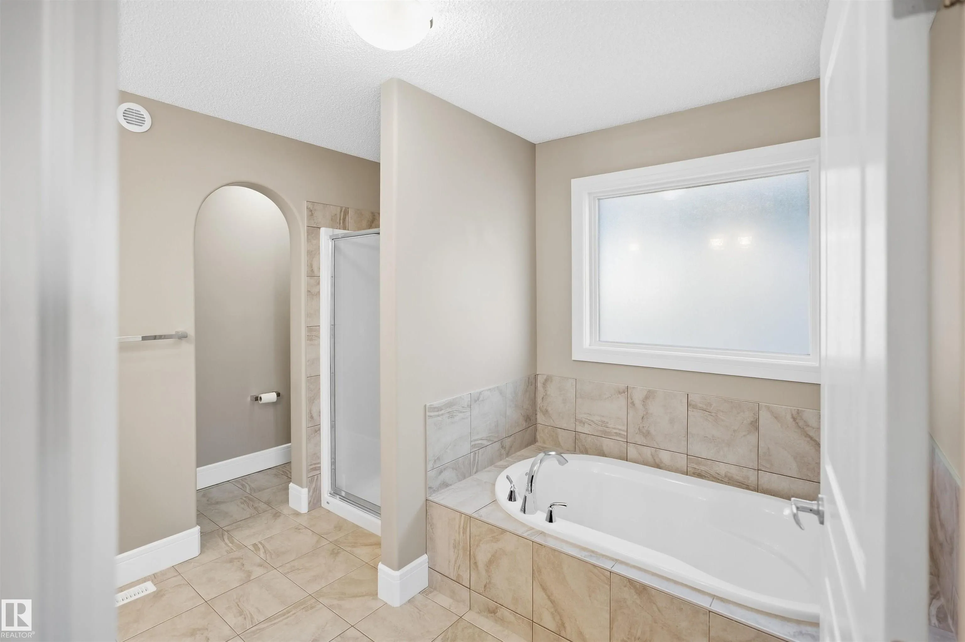 4408 CRABAPPLE LANDING