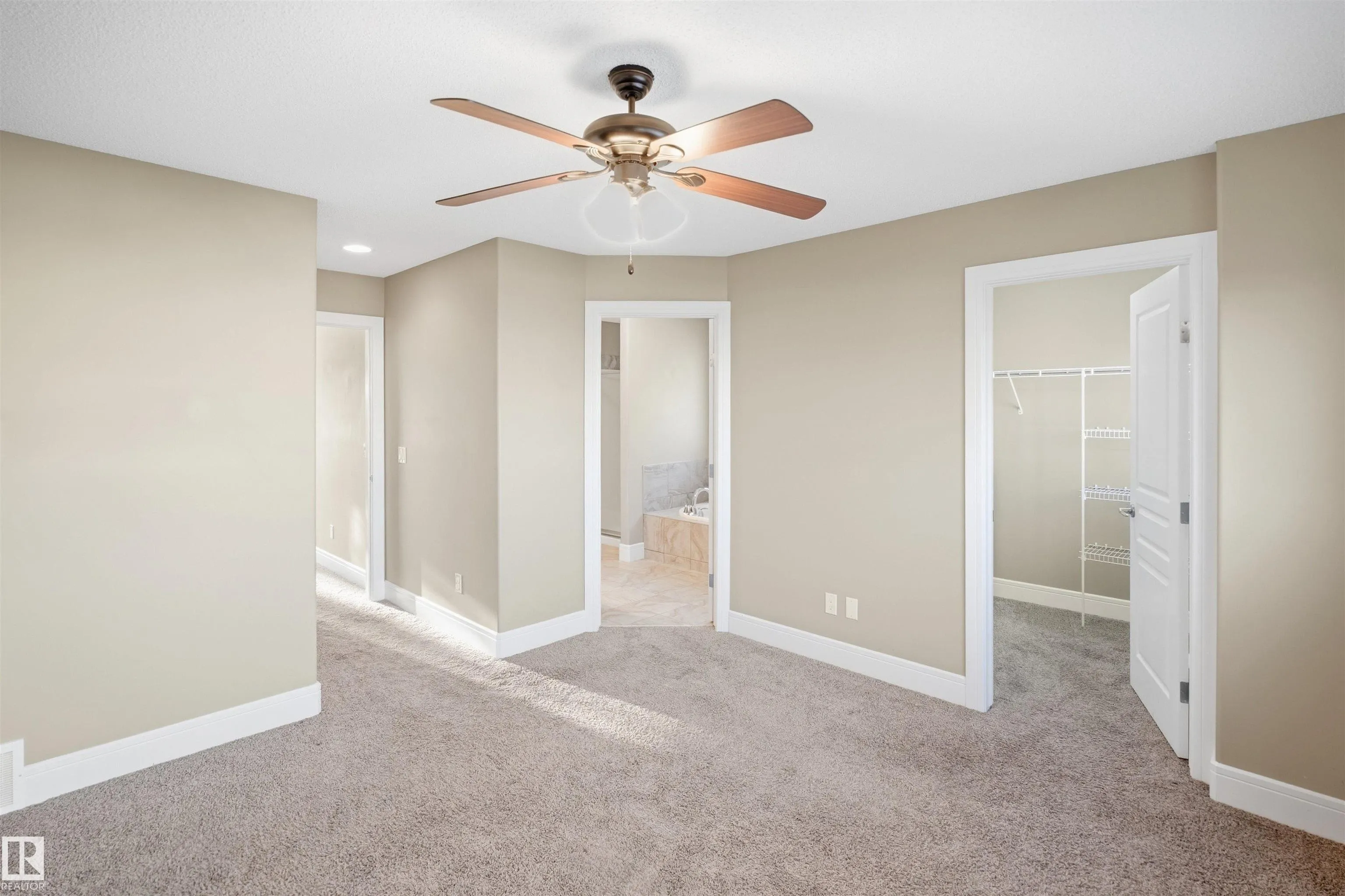 4408 CRABAPPLE LANDING