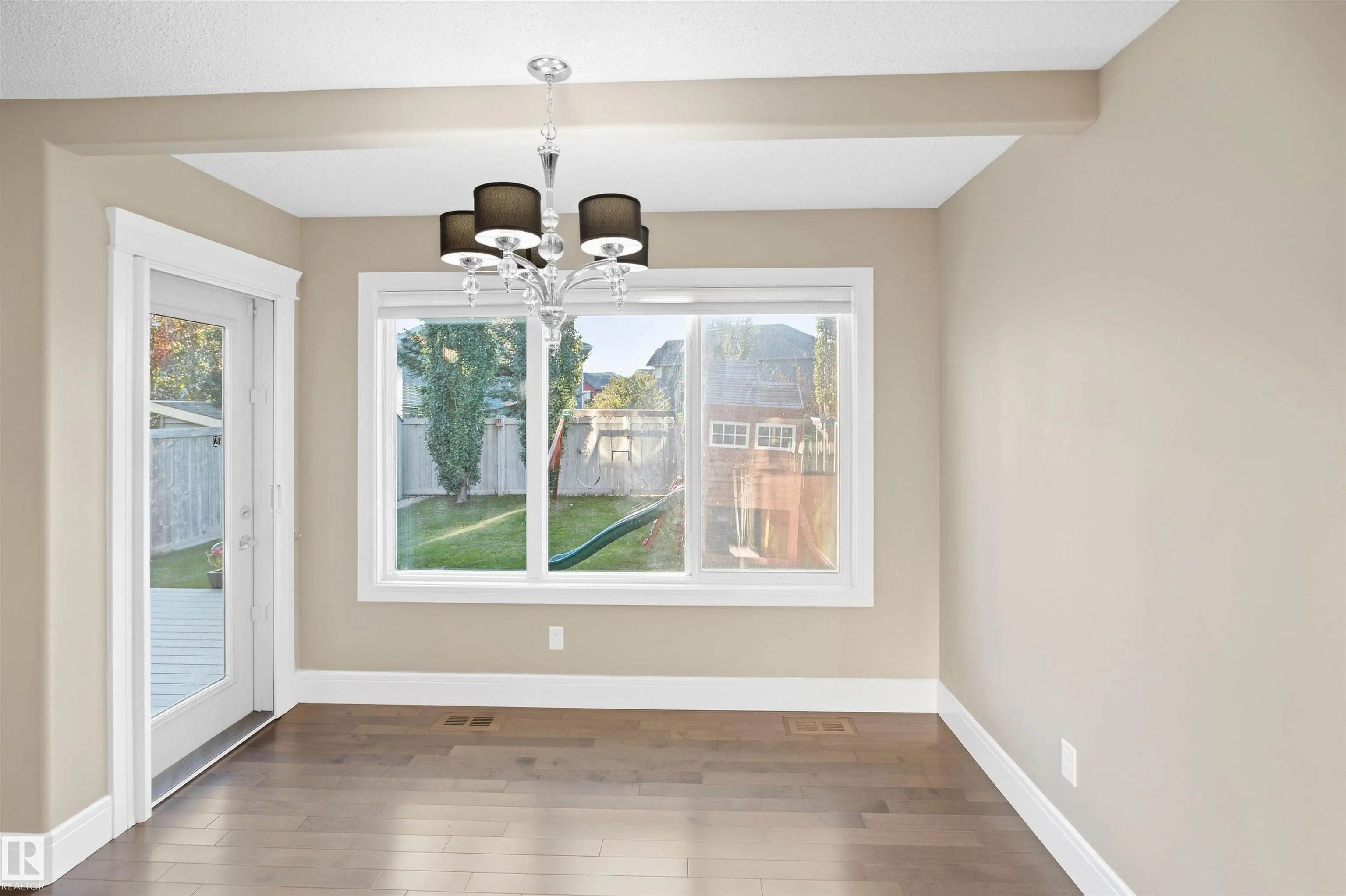 4408 CRABAPPLE LANDING